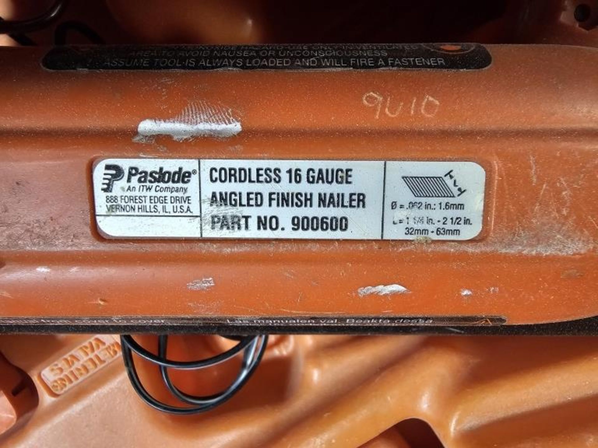 Paslode Cordless Angled Finish Nailer/Battery Chargers - Image 7 of 7