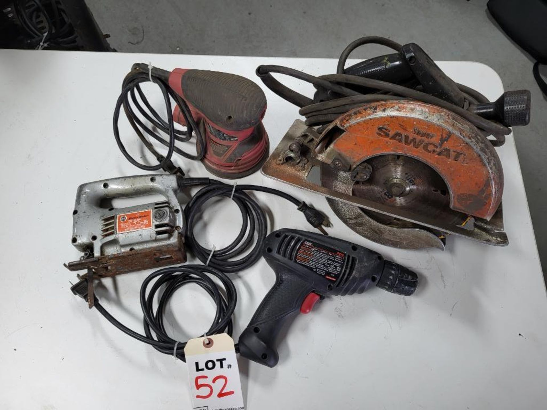 Lot Of 4 Power Tools 1 Circular Saw 1 Drill 1 Jig Saw 1 Palm Sander