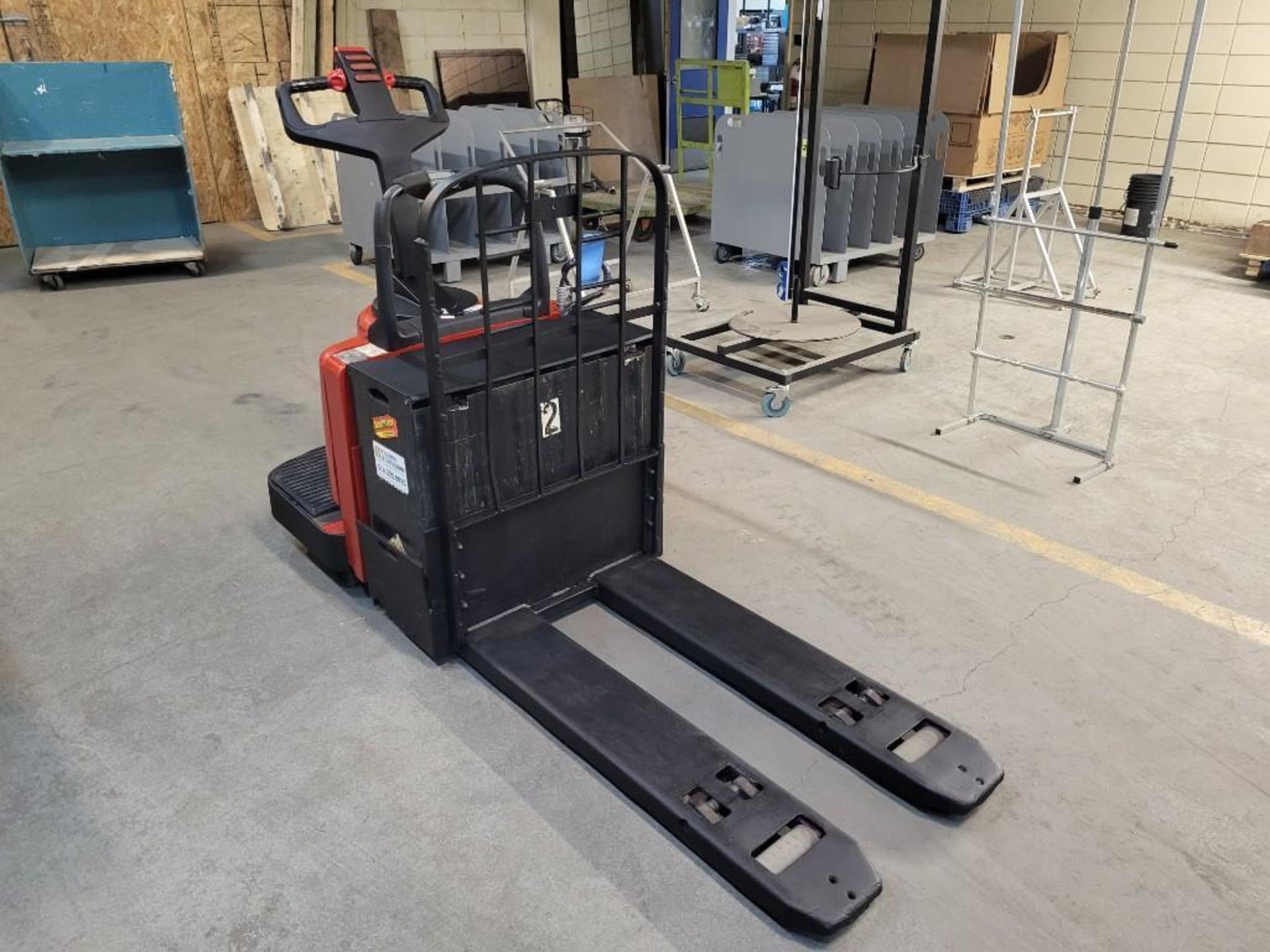 Raymond Rider Pallet Jack M/N 112TM-FRE60L - Image 4 of 16