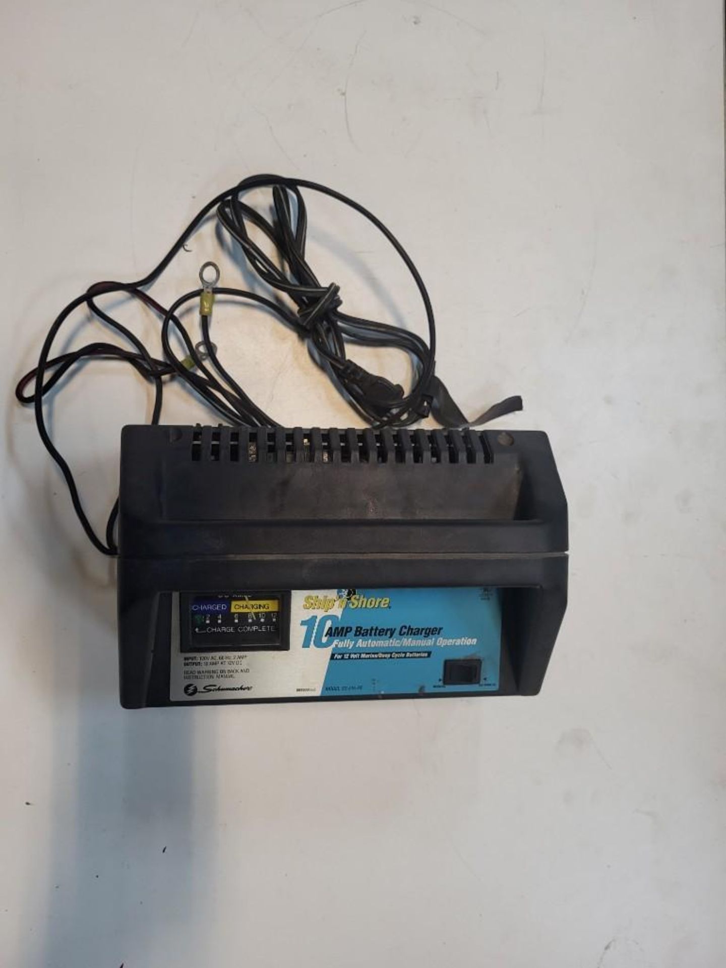 Schumacher 10 Amp 12 Volt Marine Ship 'N Shore Automatic Battery Charger M/N SS-51A-PE - Image 3 of 3