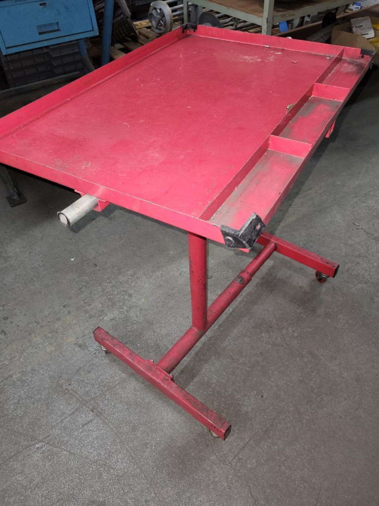 20 Inch x 28 Inch Mobile Table With Adjustable Height Colour Red