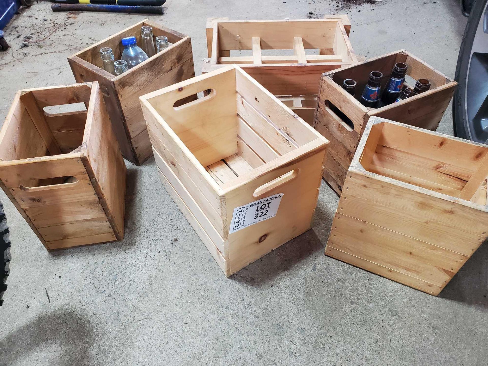 misc beer and wine crates / boite a bieres et vin varies