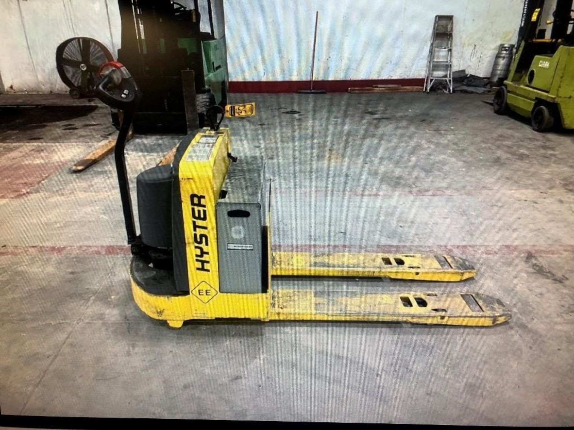 Hyster Pallet Truck ONLY 73 Hours