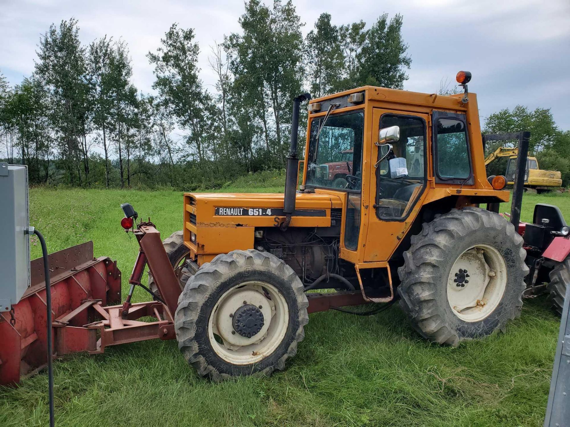 renault 651-4S tractor / tracteur - Image 2 of 6