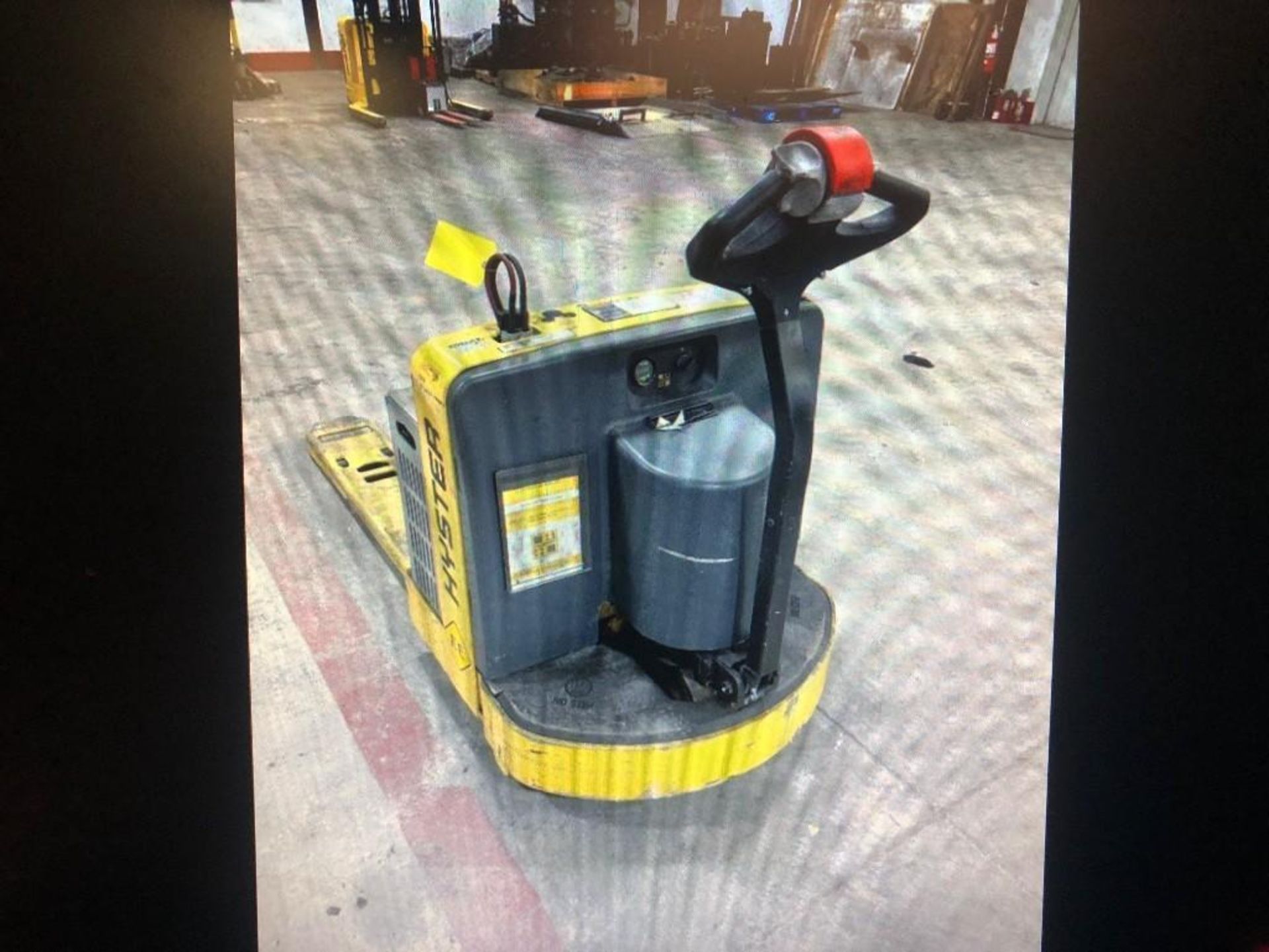 Hyster Pallet Truck ONLY 73 Hours - Image 4 of 5