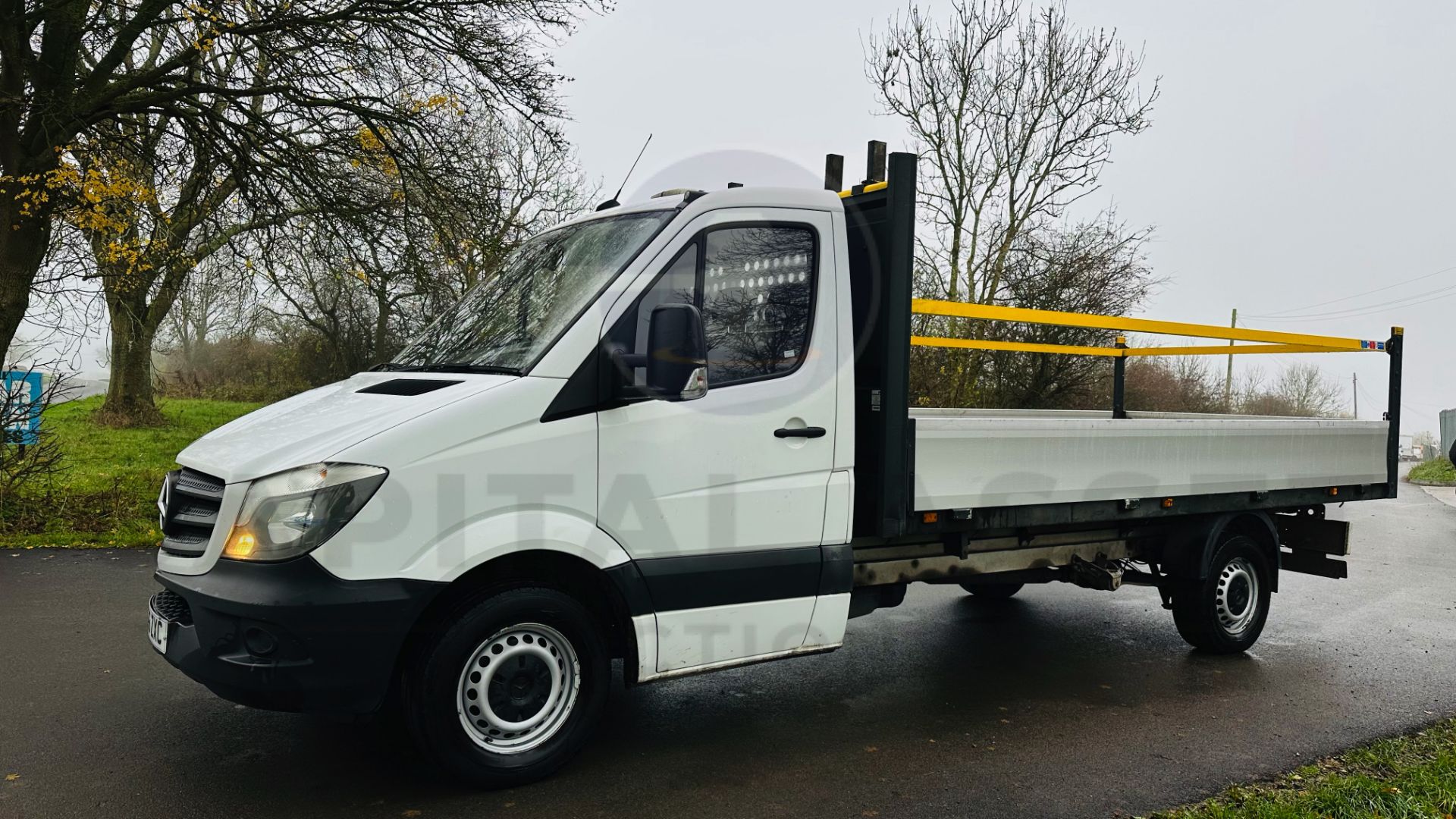 (ON SALE) MERCEDES-BENZ SPRINTER 313 CDI *LWB DROPSIDE TRUCK* (2017 - EURO 6) 130 BHP - (3500 KG) - Image 3 of 33