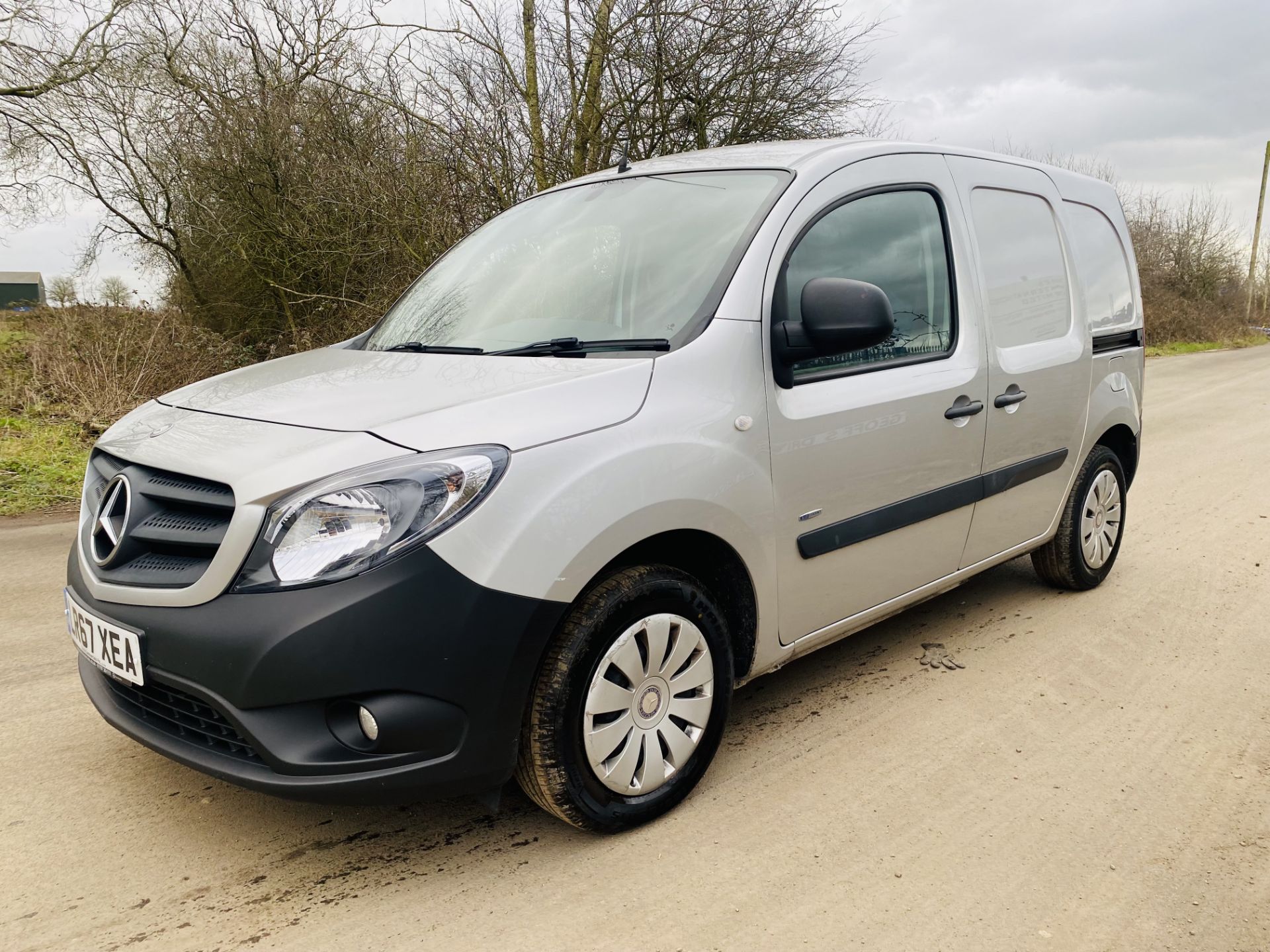 (ON SALE) MERCEDES CITAN 109CDI "LWB" (2018 MODEL) ONLY 64K MILES! - AIR CON - MET SILVER - EURO 6 - - Image 4 of 13