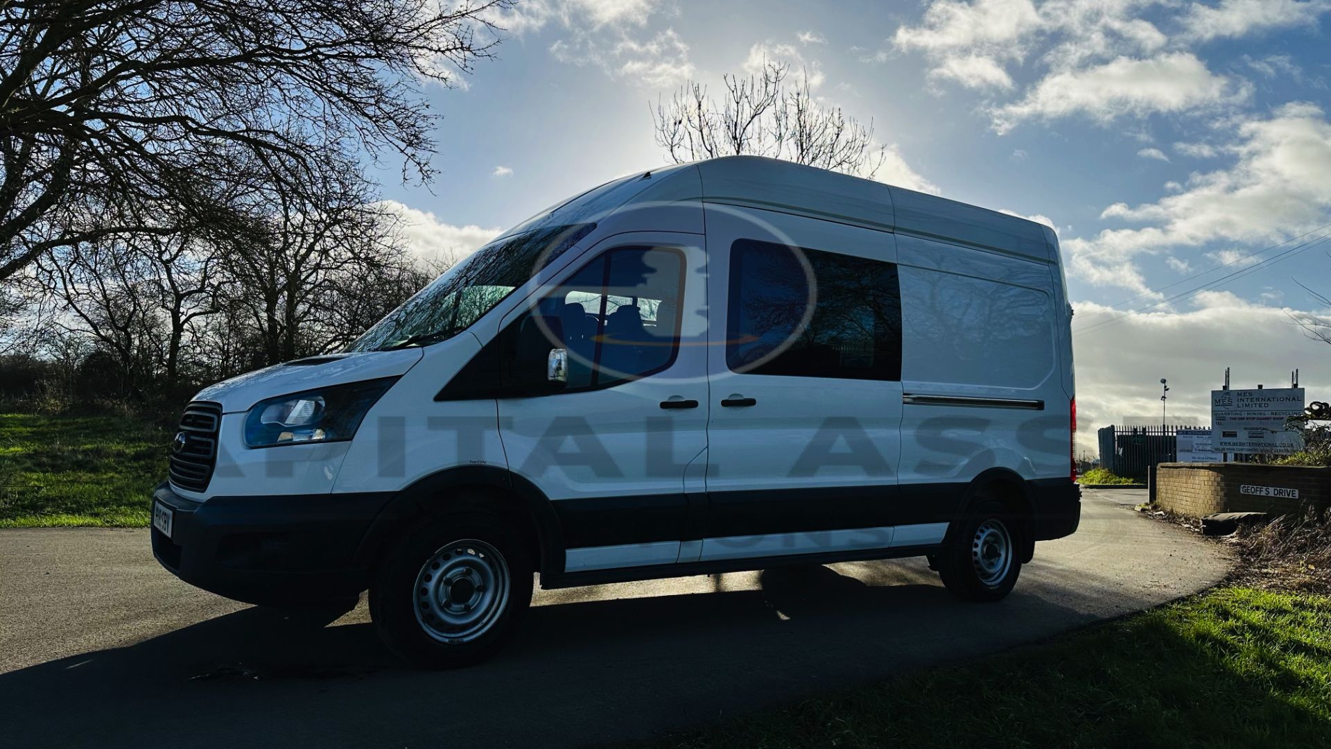 (On Sale) FORD TRANSIT 130 T350 RWD *LWB -MESSING / WELFARE UNIT* (2018 - EURO 6) 2.0 TDCI - 6 SPEED - Image 8 of 49