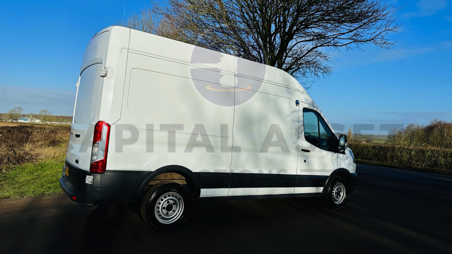 (On Sale) FORD TRANSIT 130 T350 *LWB -REFRIGERATED VAN* (2019 - EURO 6) 2.0 TDCI 'ECOBLUE' - 6 SPEED - Image 13 of 43