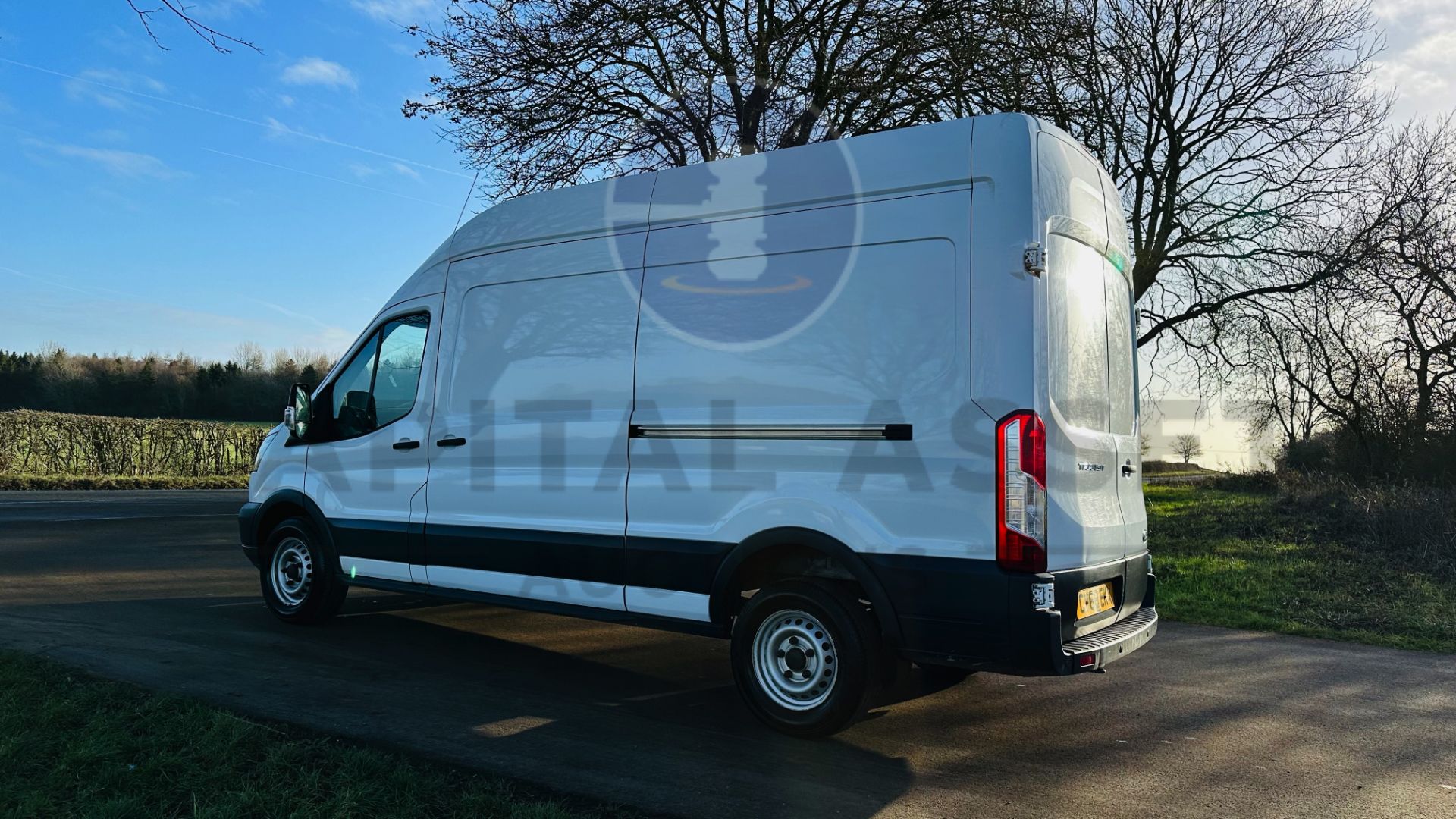 (On Sale) FORD TRANSIT 130 T350 *LWB -REFRIGERATED VAN* (2019 - EURO 6) 2.0 TDCI 'ECOBLUE' - 6 SPEED - Image 9 of 43