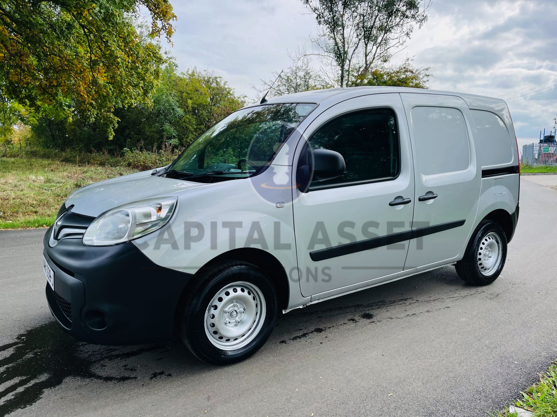RENAULT KANGOO 1.5DCI "BUSINESS EDITION" 2018 -EURO 6/STOP START (AIR CON) ELEC PACK-TWIN SIDE DOORS - Image 2 of 21