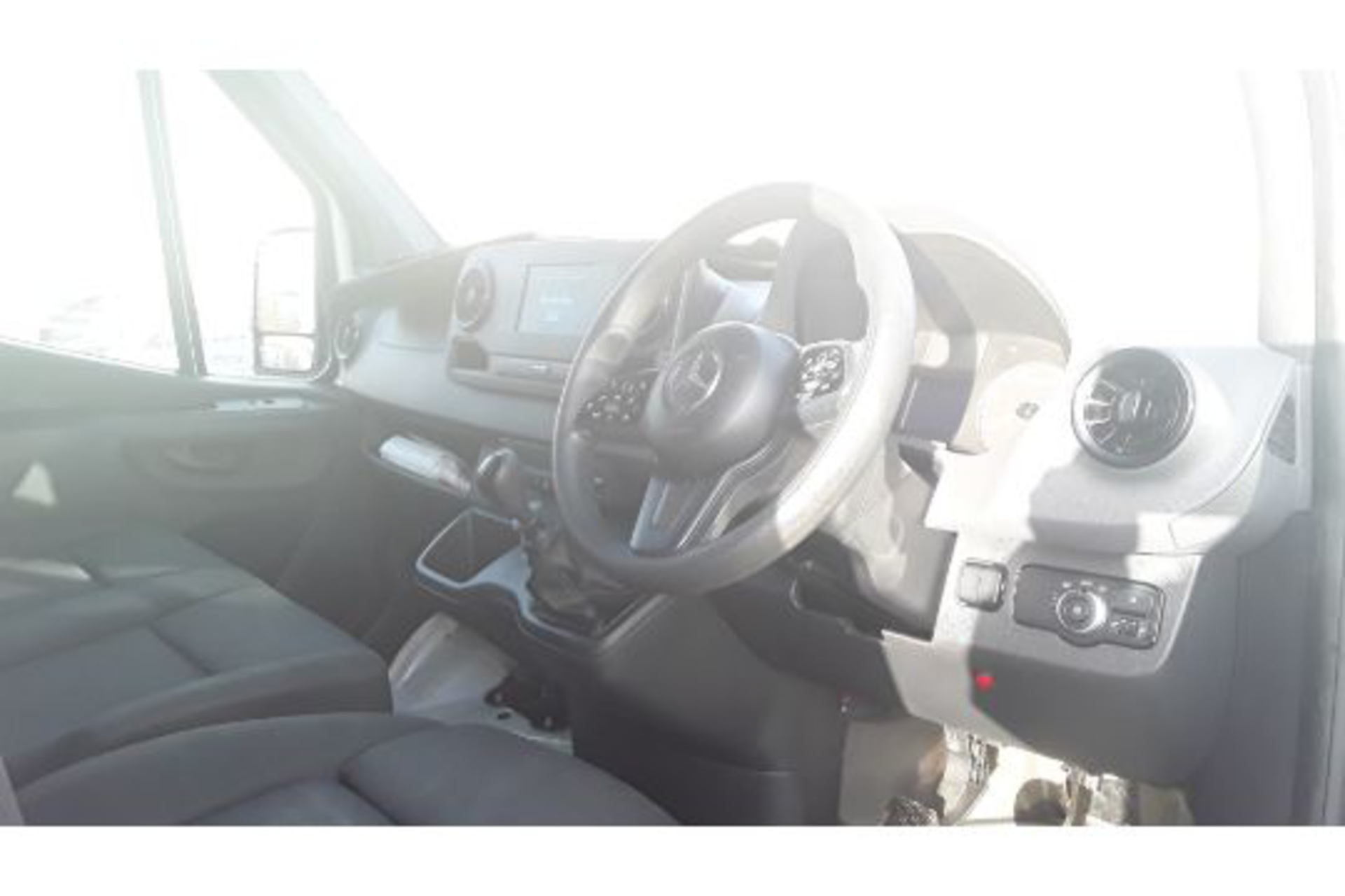 MERCEDES SPRINTER 316CDI MEDIUM WHEEL BASE "FRIDGE / CHILLER VAN" (69 REG) 1 OWNER - LOOK!! - Image 6 of 10