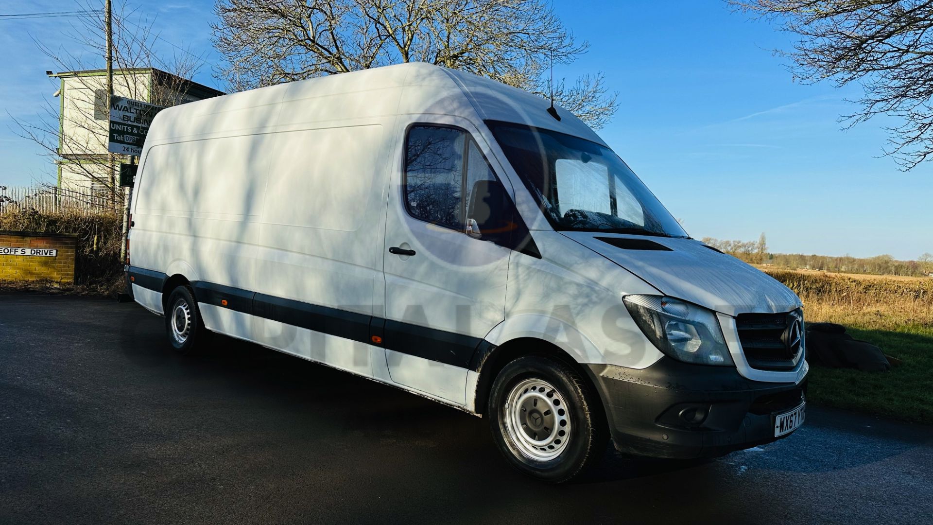 MERCEDES-BENZ SPRINTER 314 CDI *LWB HI-ROOF* (2018 - EURO 6) 140 BHP - 6 SPEED (1 OWNER) *3500KG* - Image 13 of 35