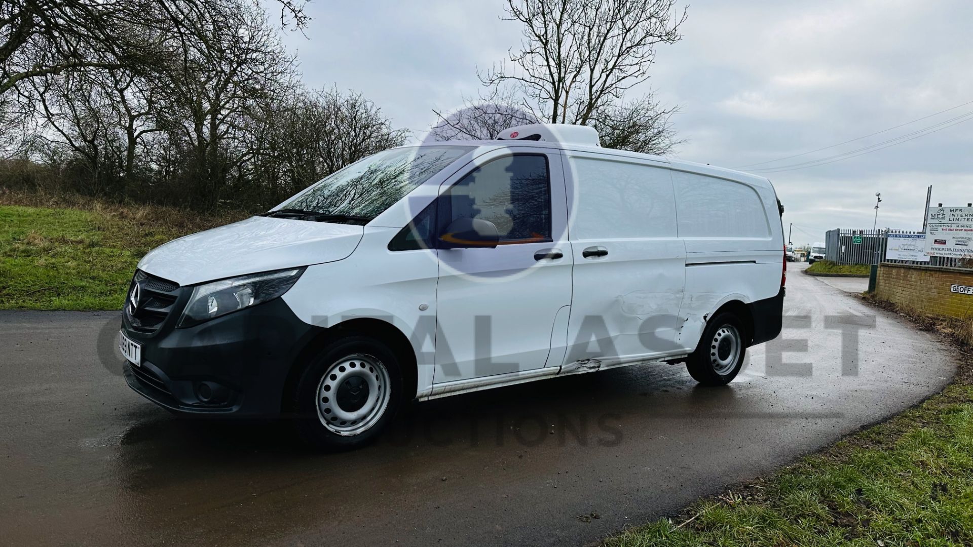 MERCEDES-BENZ VITO 114 CDI *LWB - REFRIGERATED VAN* (2020 - EURO 6) 134 BHP - 6 SPEED (1 OWNER) - Image 7 of 38