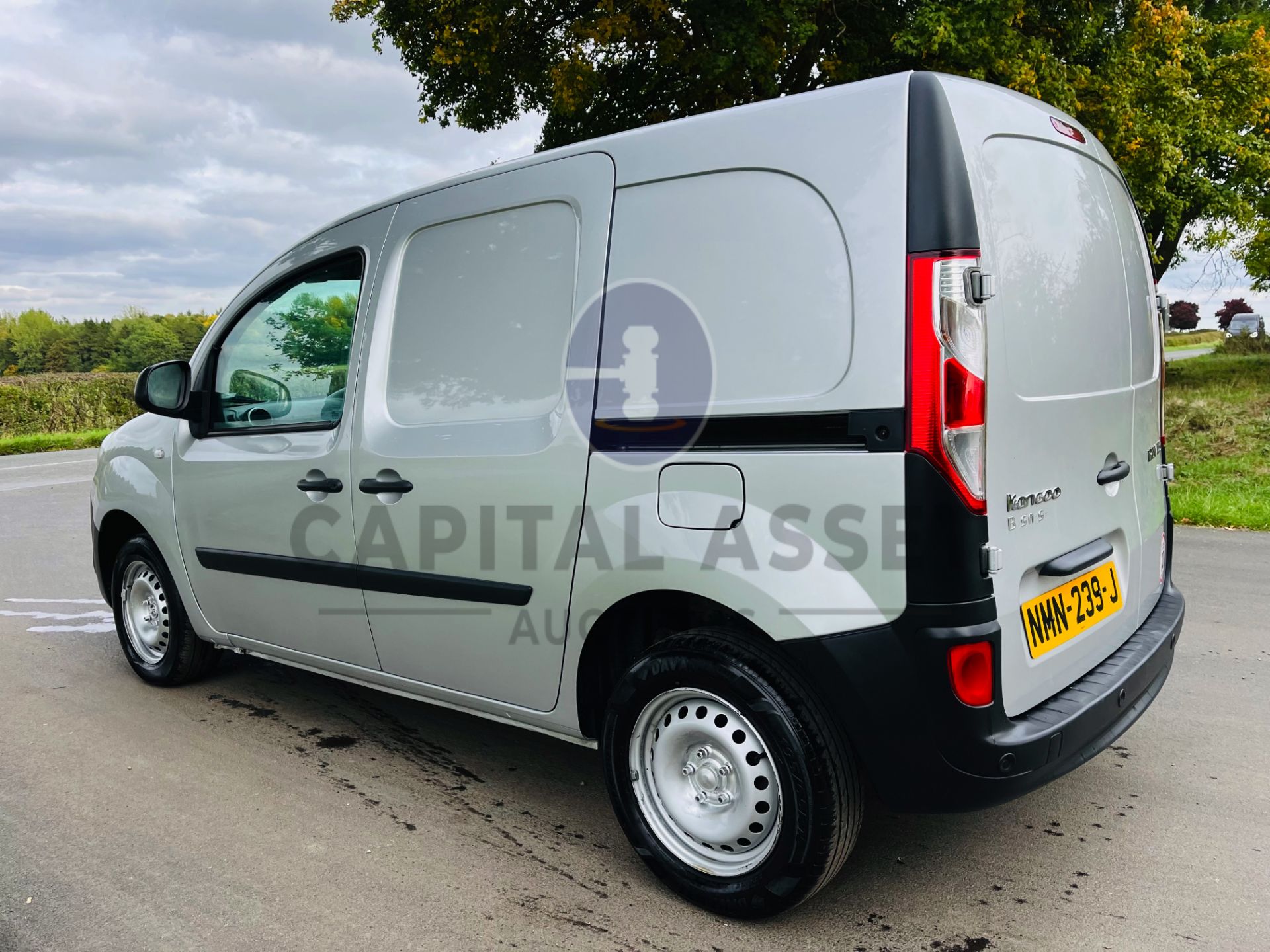 (ON SALE) RENAULT KANGOO 1.5DCI "BUSINESS EDITION" FSH (18 YEAR) EURO (AC) ELEC PACK TWIN SIDE DOORS - Image 9 of 22