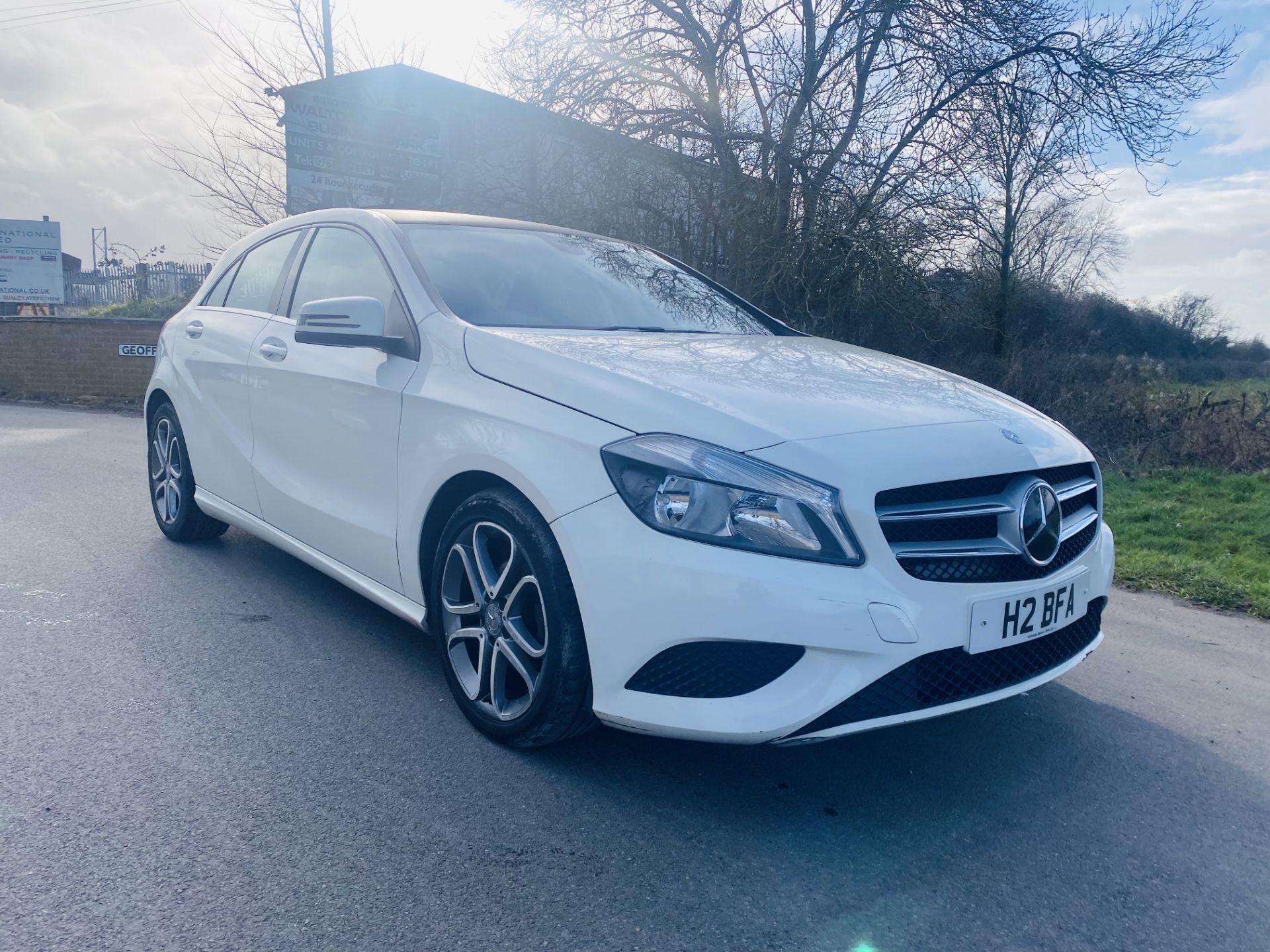 (ON SALE) MERCEDES A180d "SPORT" (13 REG) PRIVATE PLATE INCLUDED - AIR CON - ALLOYS (NO VAT) - Image 3 of 22