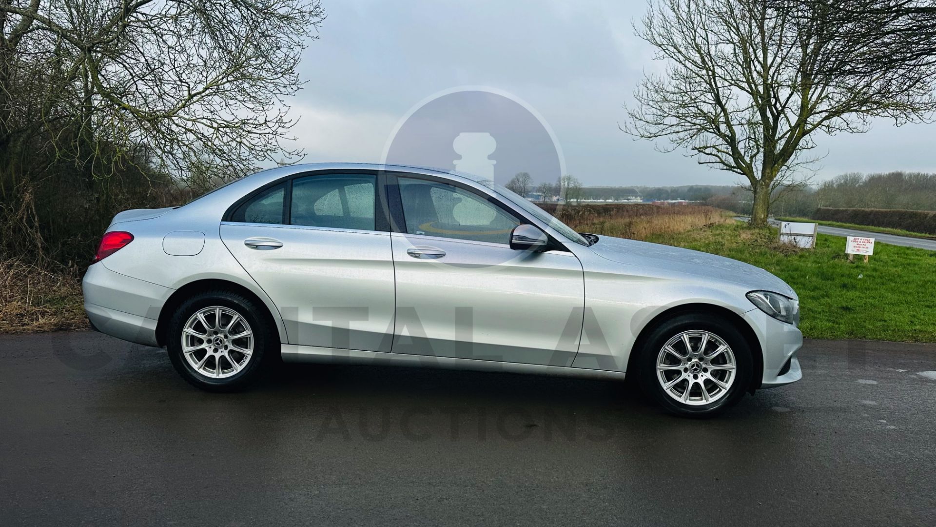 (On Sale) MERCEDES-BENZ C220D *4 DOOR SALOON* (67 REG - EURO 6) AUTO - LEATHER - SAT NAV *HUGE SPEC* - Image 14 of 46