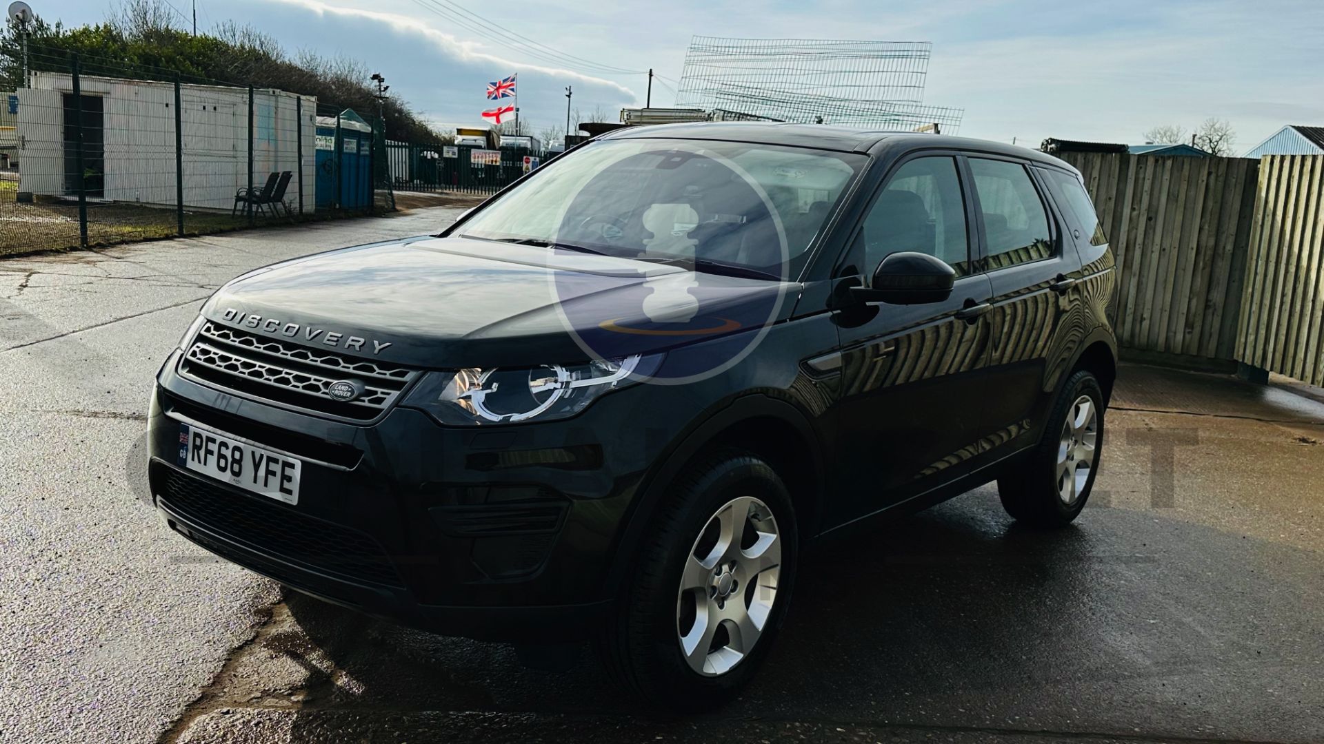 (On Sale) LAND ROVER DISCOVERY SPORT *5 DOOR* (2019 - EURO 6) 2.0 ED4 - AUTO STOP/START *HUGE SPEC* - Image 5 of 46