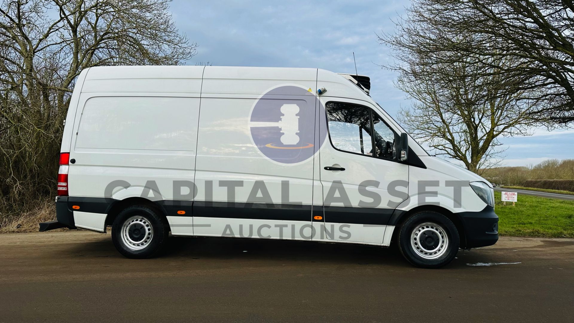 MERCEDES-BENZ SPRINTER 314 CDI *REFRIGERATED VAN* (2018 - EURO 6) 141 BHP - 6 SPEED (1 OWNER) - Image 14 of 36