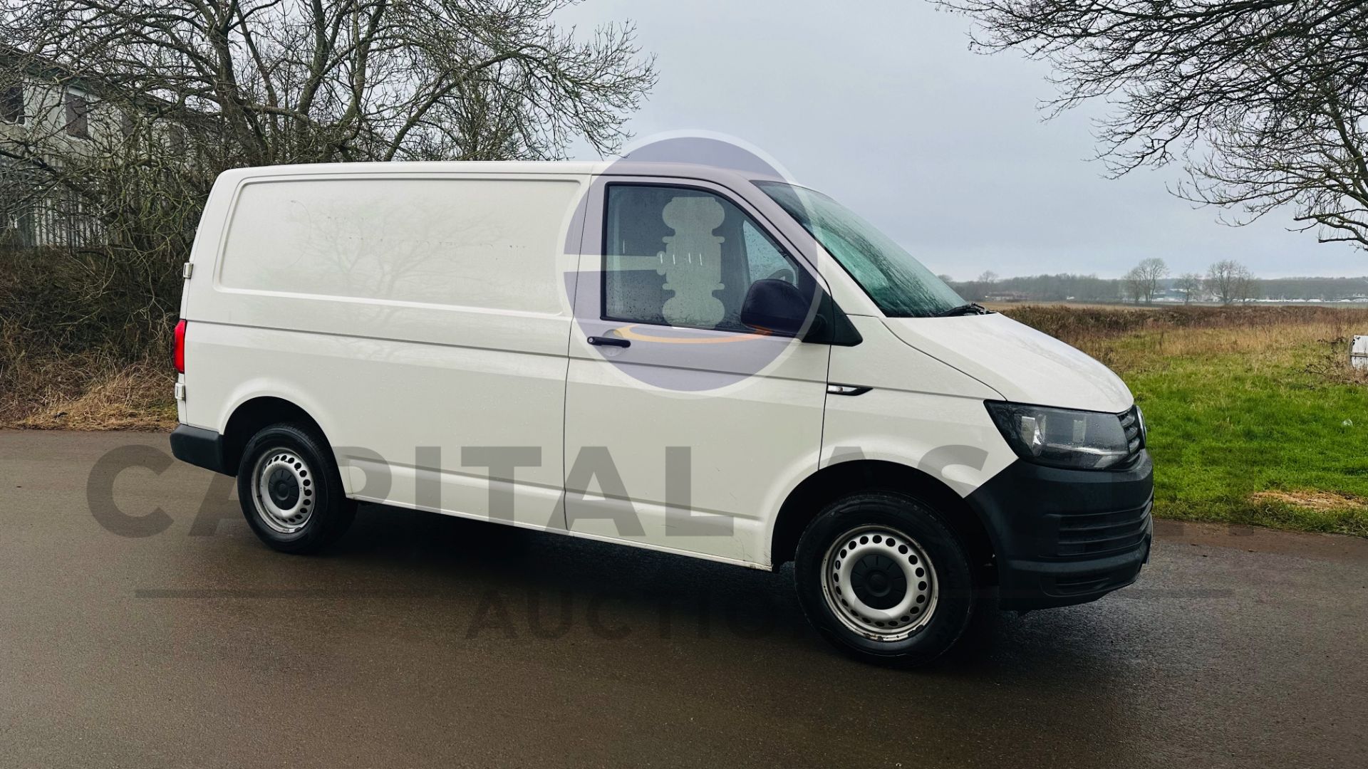 VOLKSWAGEN TRANSPORTER *PANEL VAN* (2019 - EURO 6) 2.0 TDI 'BLUE MOTION' (U-LEZ COMPLIANT) *AIR CON*