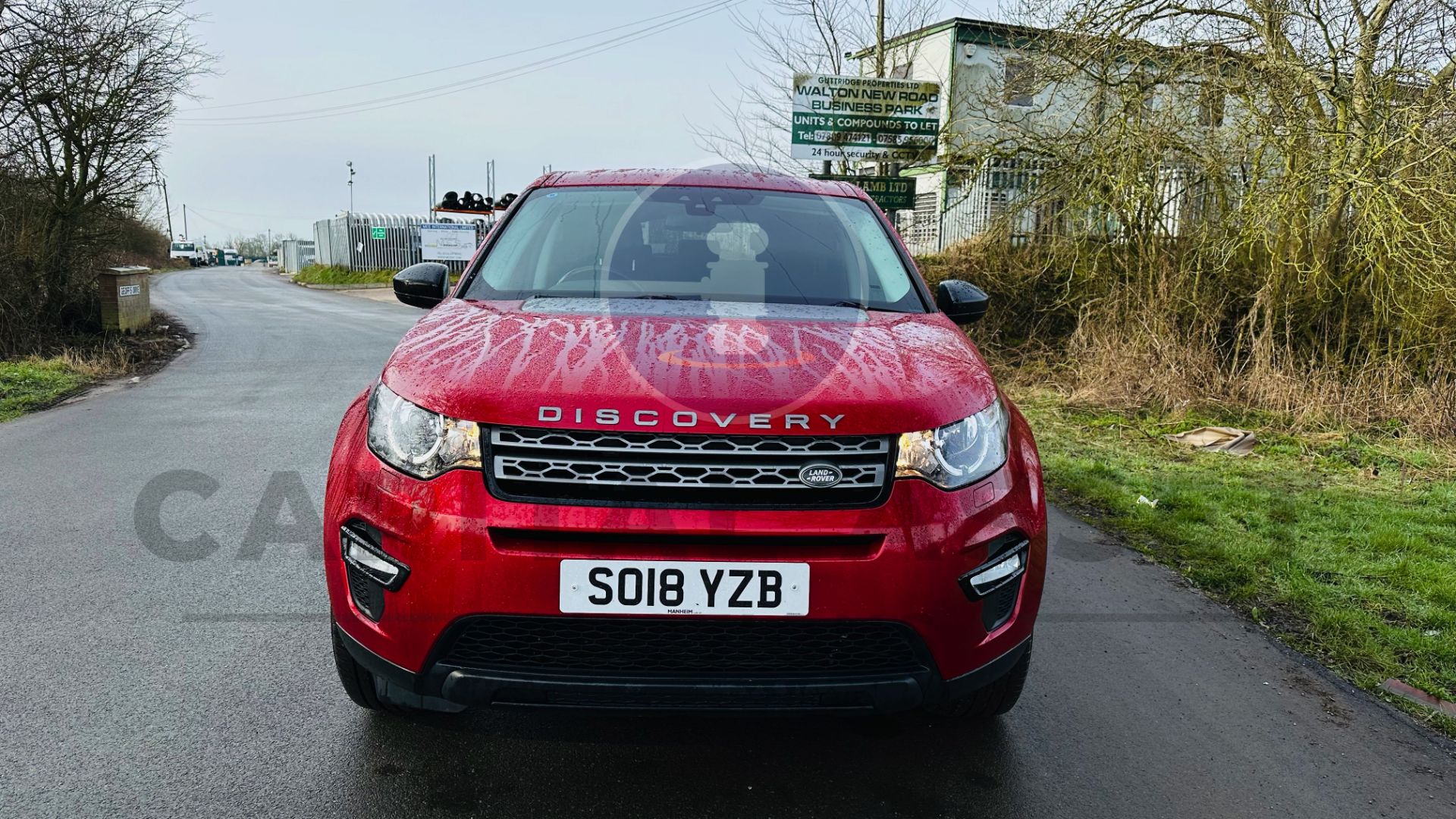 LAND ROVER DISCOVERY SPORT *PURE SPECIAL EDITION* SUV (2018 - EURO 6) 2.0 TD4 - AUTO STOP/START - Image 4 of 48