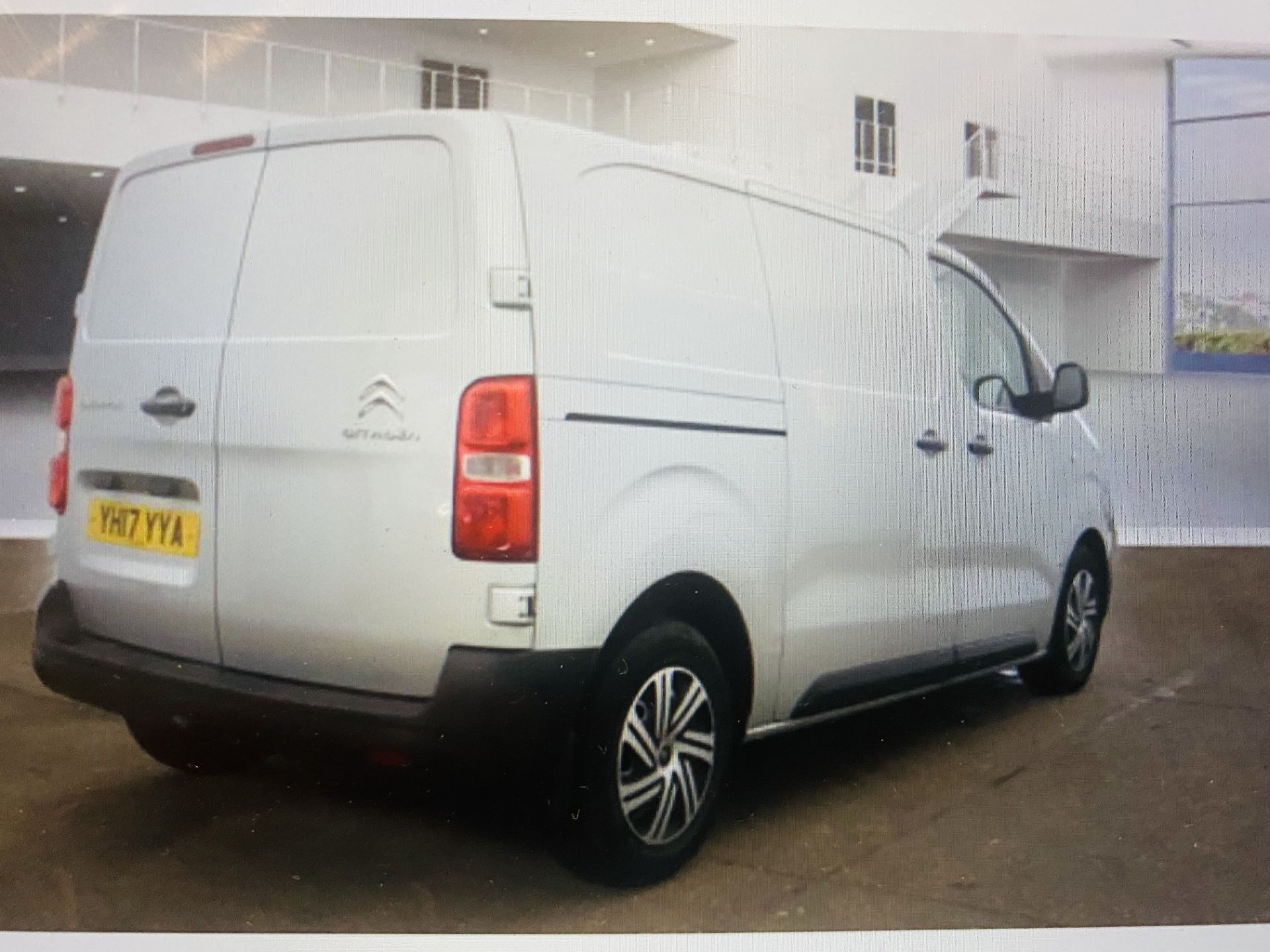 CITROEN DISPATCH 2.0 "BLUE-HDI" (120) ENTERPRISE "EURO 6" 17 REG - SILVER - AIR CON - NO VAT!!! - Image 4 of 8