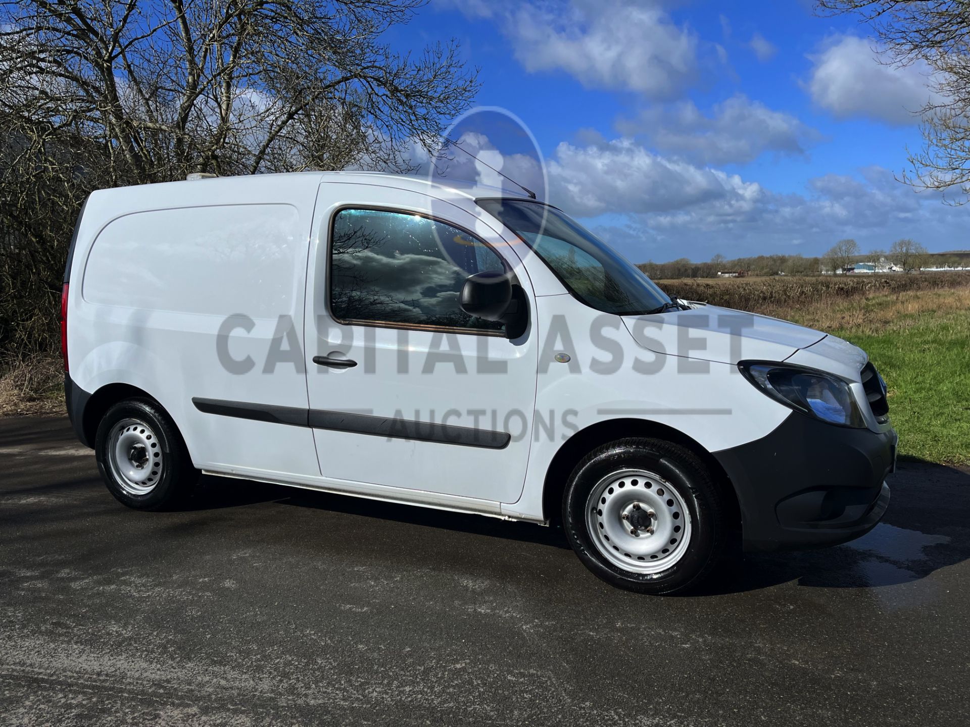 (ON SALE) MERCEDES CITAN 109CDI BLUEEFFICIENCY (68 REG) 1 OWNER FROM NEW - FSH- EURO 6 - Image 7 of 24