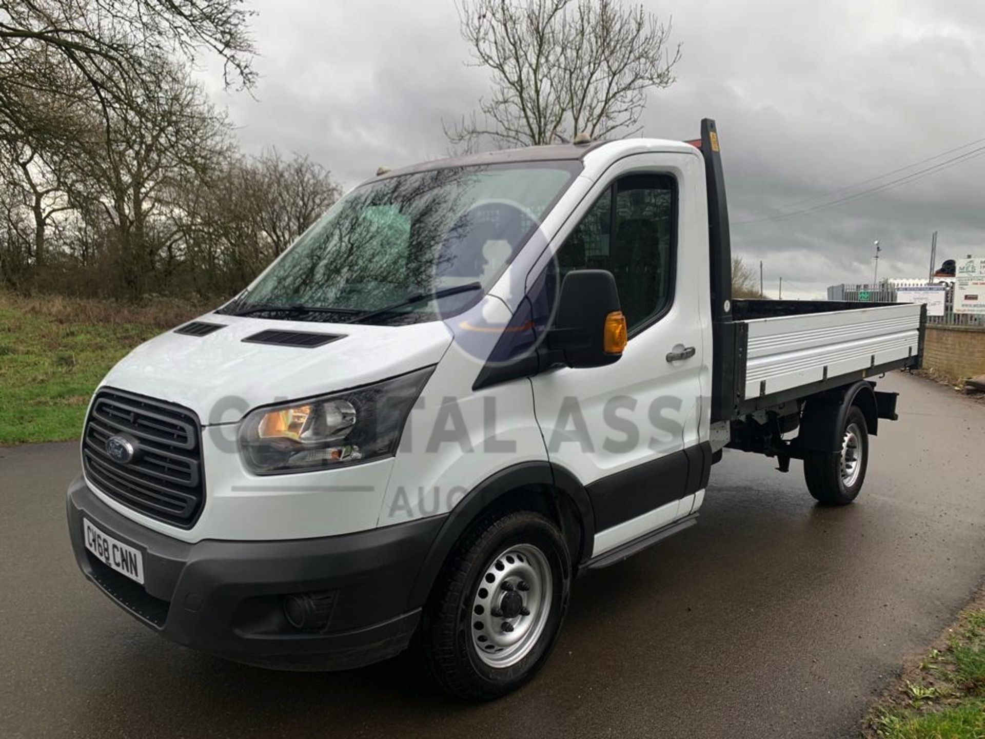 (ON SALE) FORD TRANSIT 350 (2019 MODEL) ONE-STOP TIPPER - 1 OWNER - ONLY 77,000 MILES - EURO 6 - - Image 4 of 16