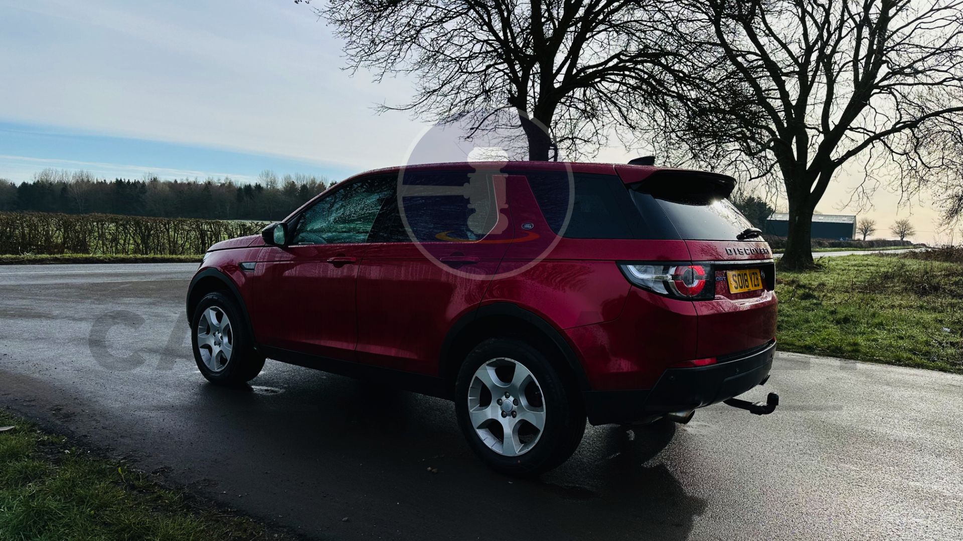 LAND ROVER DISCOVERY SPORT *PURE SPECIAL EDITION* SUV (2018 - EURO 6) 2.0 TD4 - AUTO STOP/START - Image 9 of 48