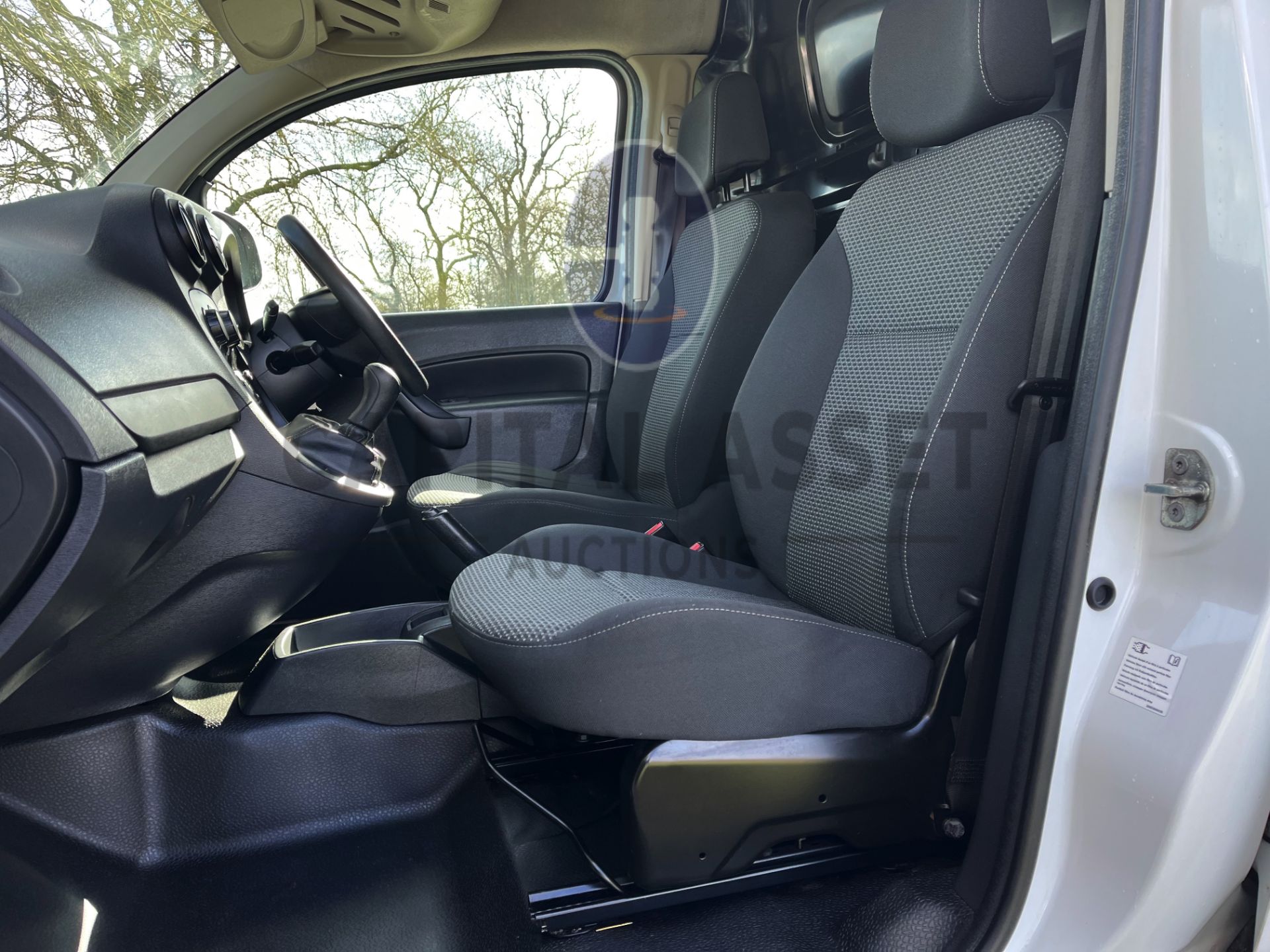 (ON SALE) MERCEDES CITAN 109CDI BLUEEFFICIENCY (68 REG) 1 OWNER FROM NEW - FSH- EURO 6 - Image 22 of 24
