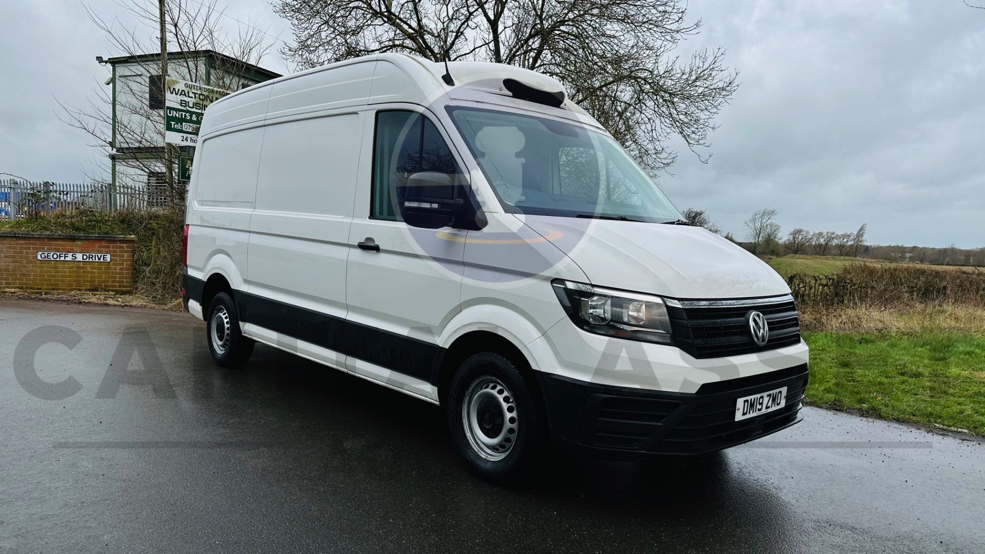 VOLKSWAGEN CRAFTER CR35 *MWB REFRIGERATED VAN* (2019 - EURO 6) 2.0 TDI - 6 SPEED (1 OWNER) - Image 3 of 41