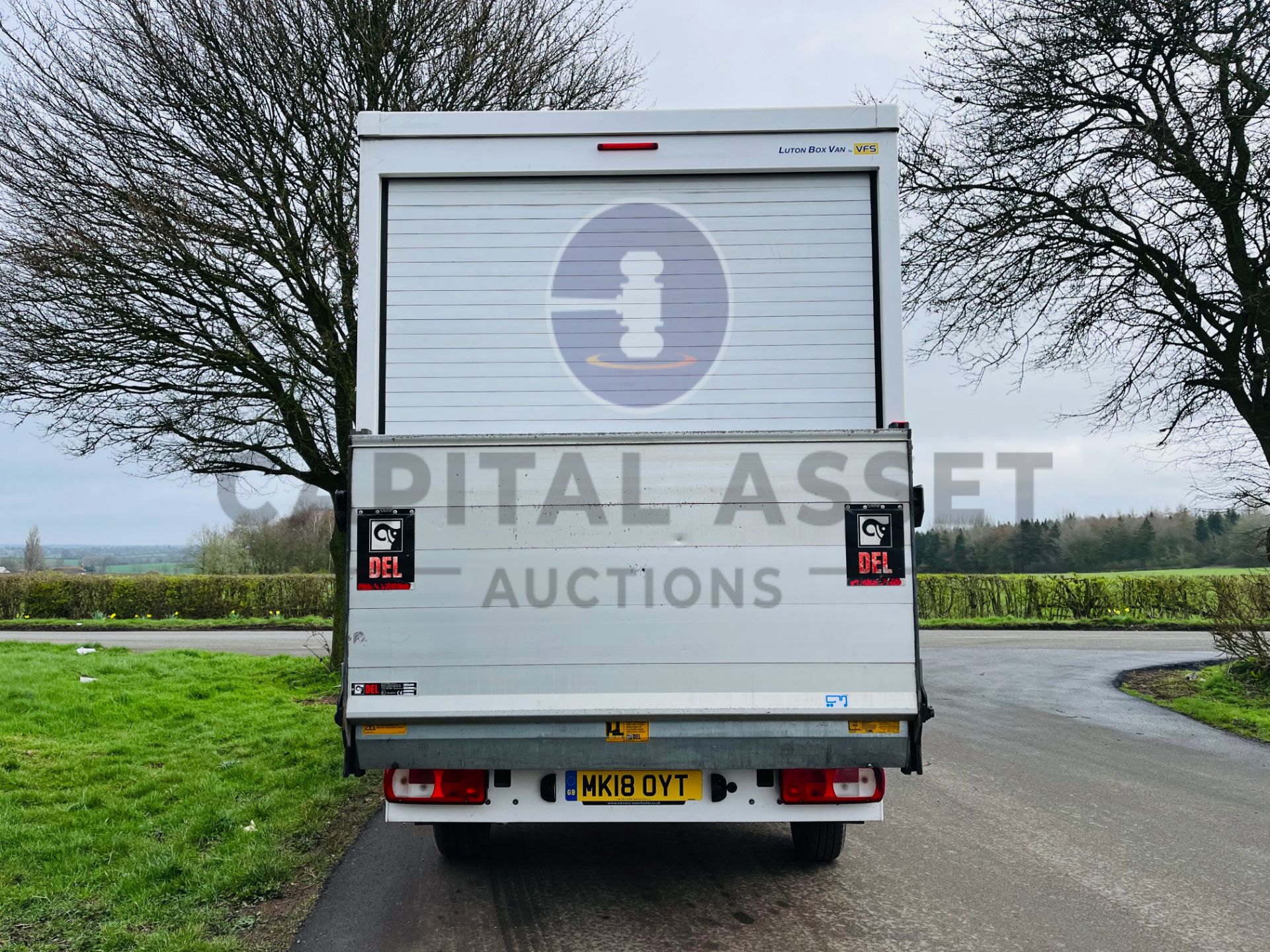 (On Sale) VOLKSWAGEN CRAFTER 2.0TDI (140) BLUEMOTION LWB LUTON BOX VAN (18 REG) 1 OWNER FSH -EURO 6 - Image 10 of 23