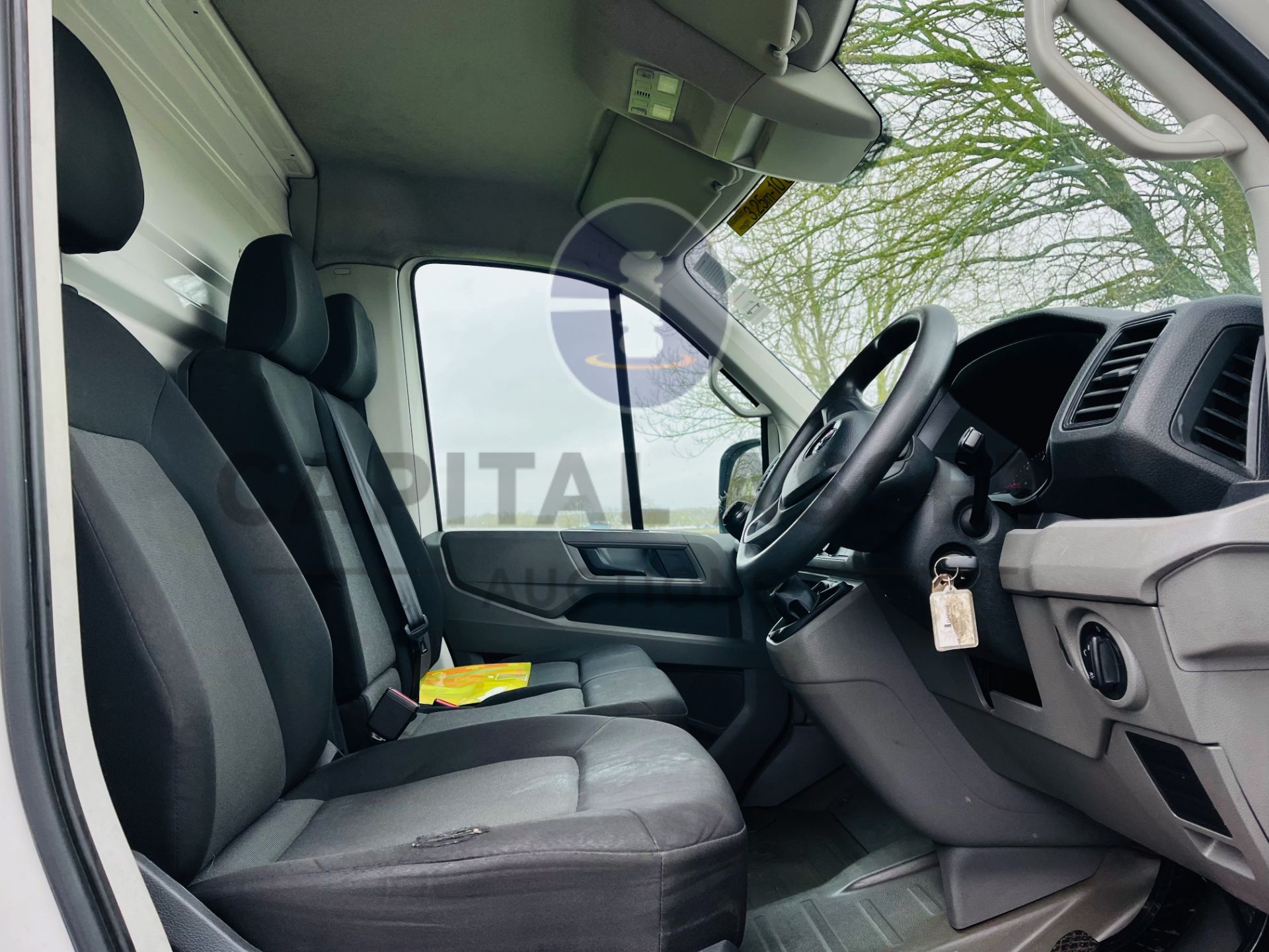 (On Sale) VOLKSWAGEN CRAFTER 2.0TDI (140) BLUEMOTION LWB LUTON BOX VAN (18 REG) 1 OWNER FSH -EURO 6 - Image 17 of 23