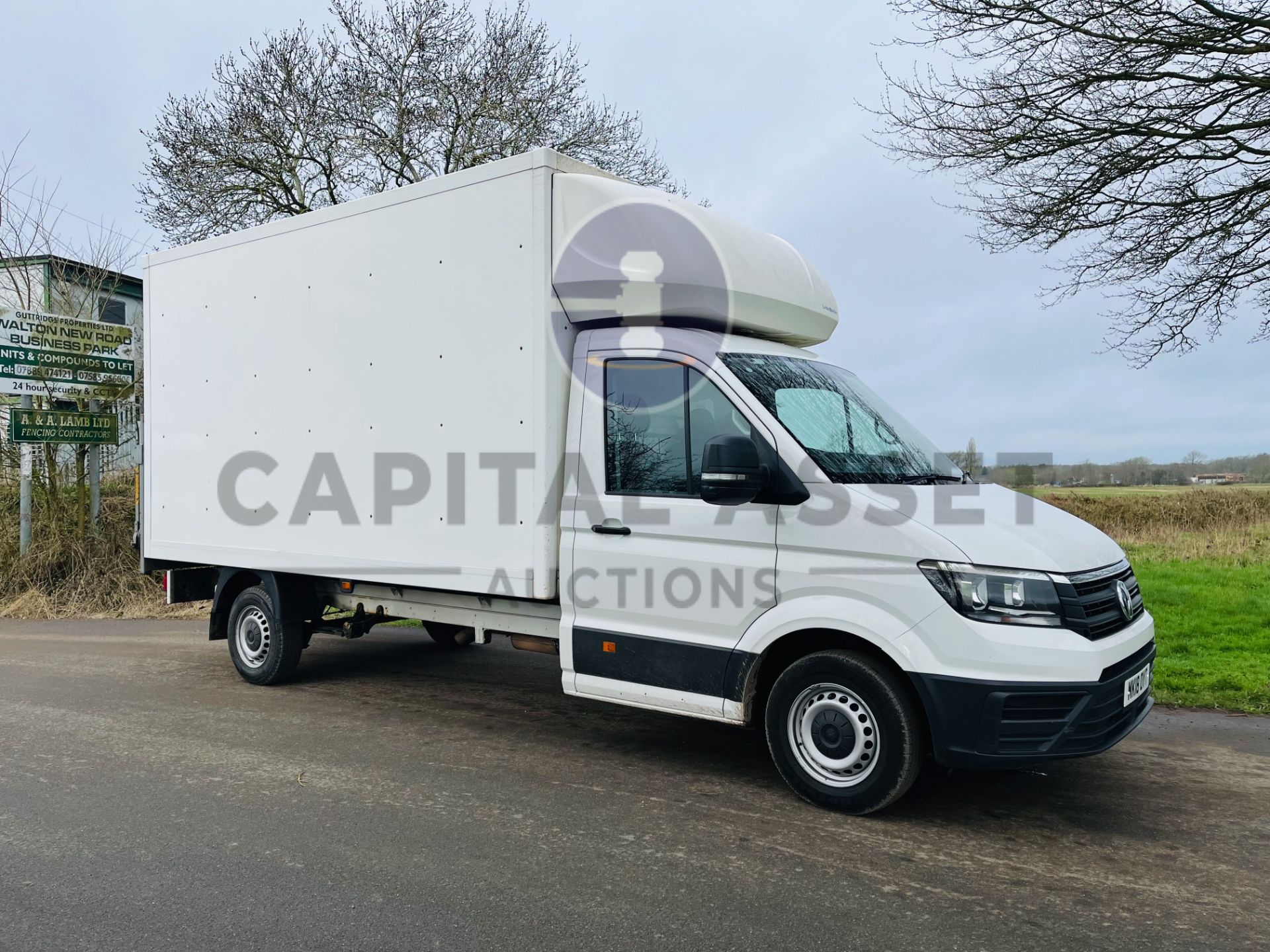 (On Sale) VOLKSWAGEN CRAFTER 2.0TDI (140) BLUEMOTION LWB LUTON BOX VAN (18 REG) 1 OWNER FSH -EURO 6 - Image 2 of 23