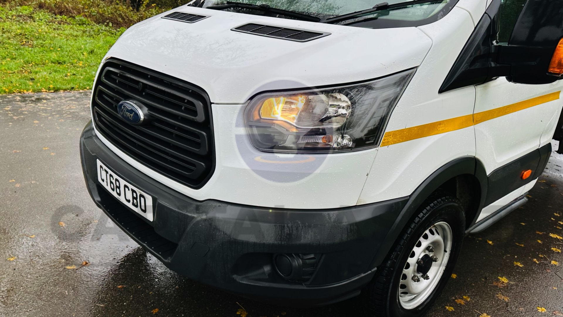 FORD TRANSIT T350L *LWB - DROPSIDE TRUCK* (2019 - EURO 6) 2.0 TDCI - 6 SPEED *3500 KG* (1 OWNER) - Image 16 of 34