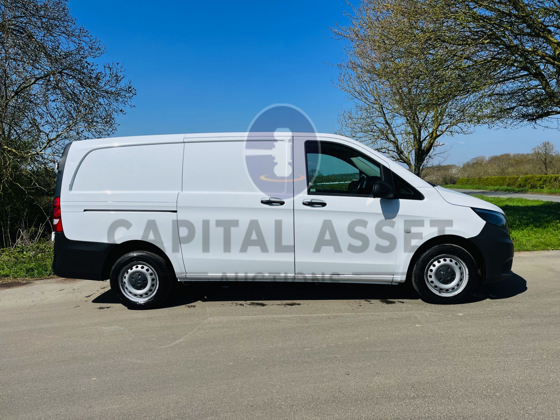(ON SALE) MERCEDES VITO 114CDI PURE LWB (20 REG) 1 OWNER WITH HISTORY (AIR CON) SAT NAV-EURO 6 - Image 12 of 30