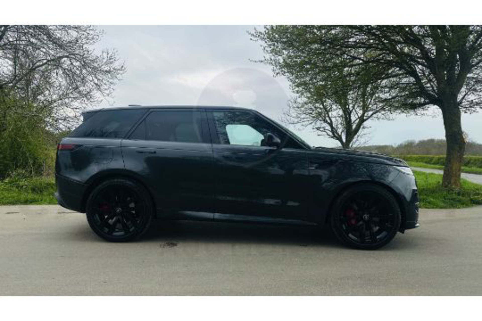 RANGE ROVER SPORT "AUTOBIOGRAPHY" D300 3.0d MHEV - 23 REG - ONLY 500 MILES - MEGA SPECIFICATION!! - Image 12 of 35