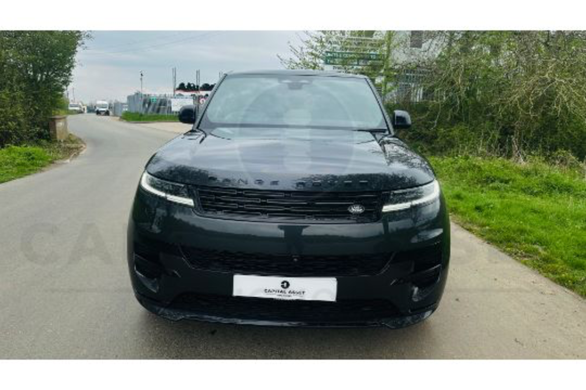 RANGE ROVER SPORT "AUTOBIOGRAPHY" D300 3.0d MHEV - 23 REG - ONLY 500 MILES - MEGA SPECIFICATION!! - Image 3 of 35