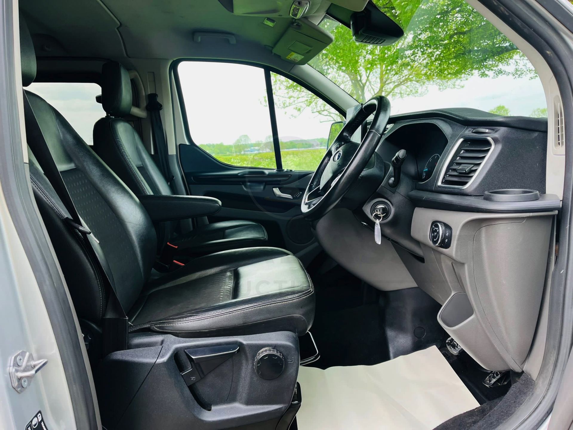 FORD TRANSIT CUSTOM 2.0TDCI (170) AUTO "SPORT" D/CAB CREW / DUAL LINER - 19 REG - LEATHER - WOW!! - Image 27 of 30