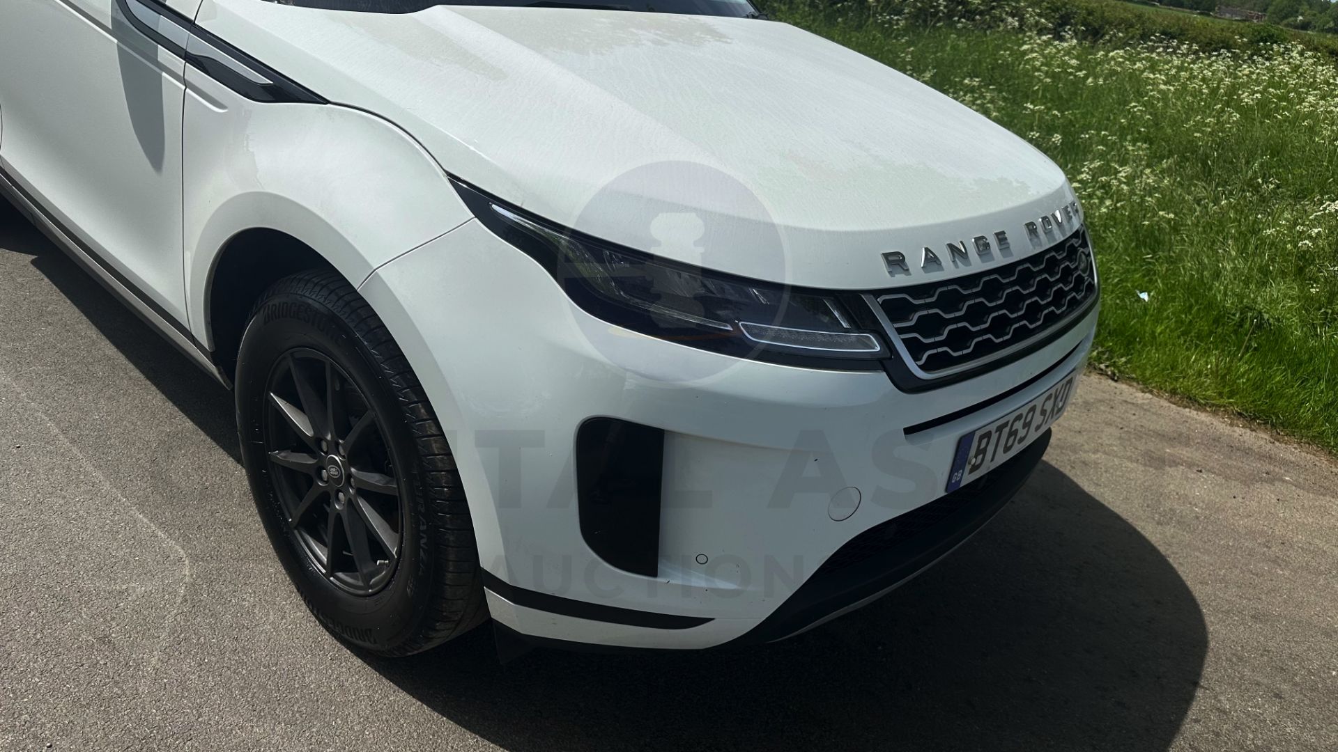 (ON SALE) RANGE ROVER EVOQUE (2020 - FACELIFT MODEL) 2.0 D150-AUTO STOP/START (1 OWNER) *GREAT SPEC* - Image 15 of 43