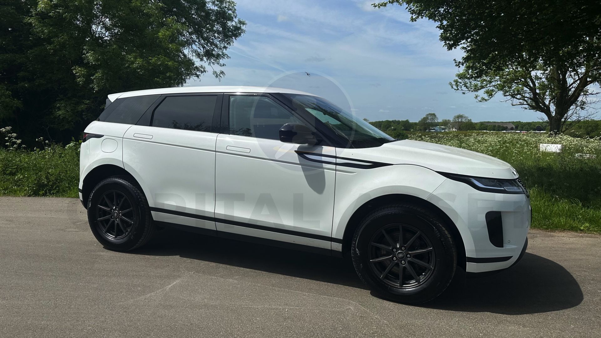 (ON SALE) RANGE ROVER EVOQUE (2020 - FACELIFT MODEL) 2.0 D150-AUTO STOP/START (1 OWNER) *GREAT SPEC*