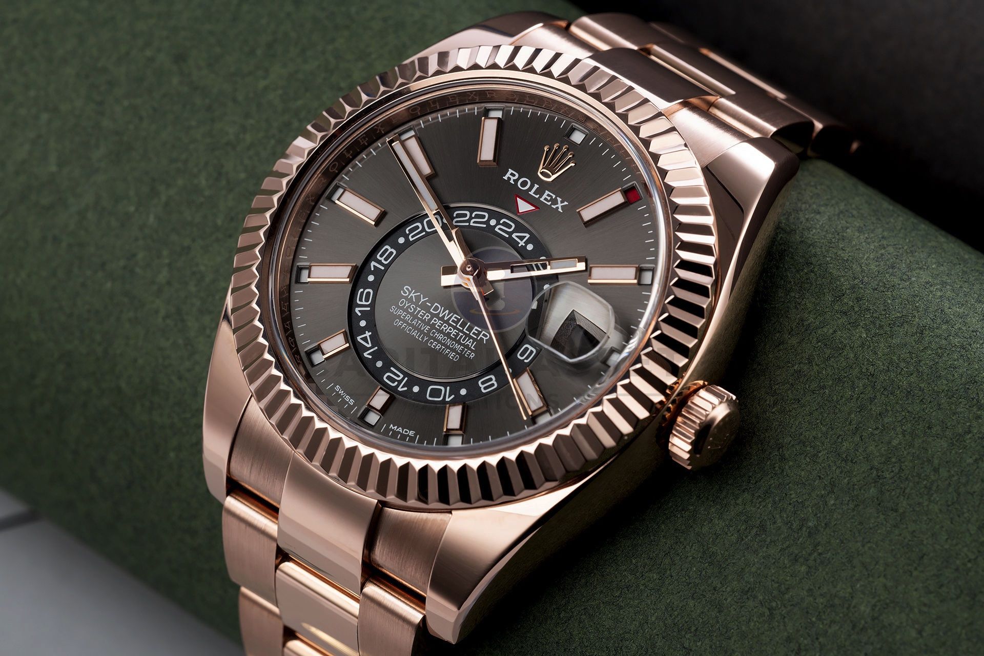 ROLEX SKY-DWELLER 42MM *18CT EVEROSE GOLD* (2023 NEW / UNWORN) *SLATE DIAL* (BEAT THE 10 YEAR WAIT) - Image 8 of 37