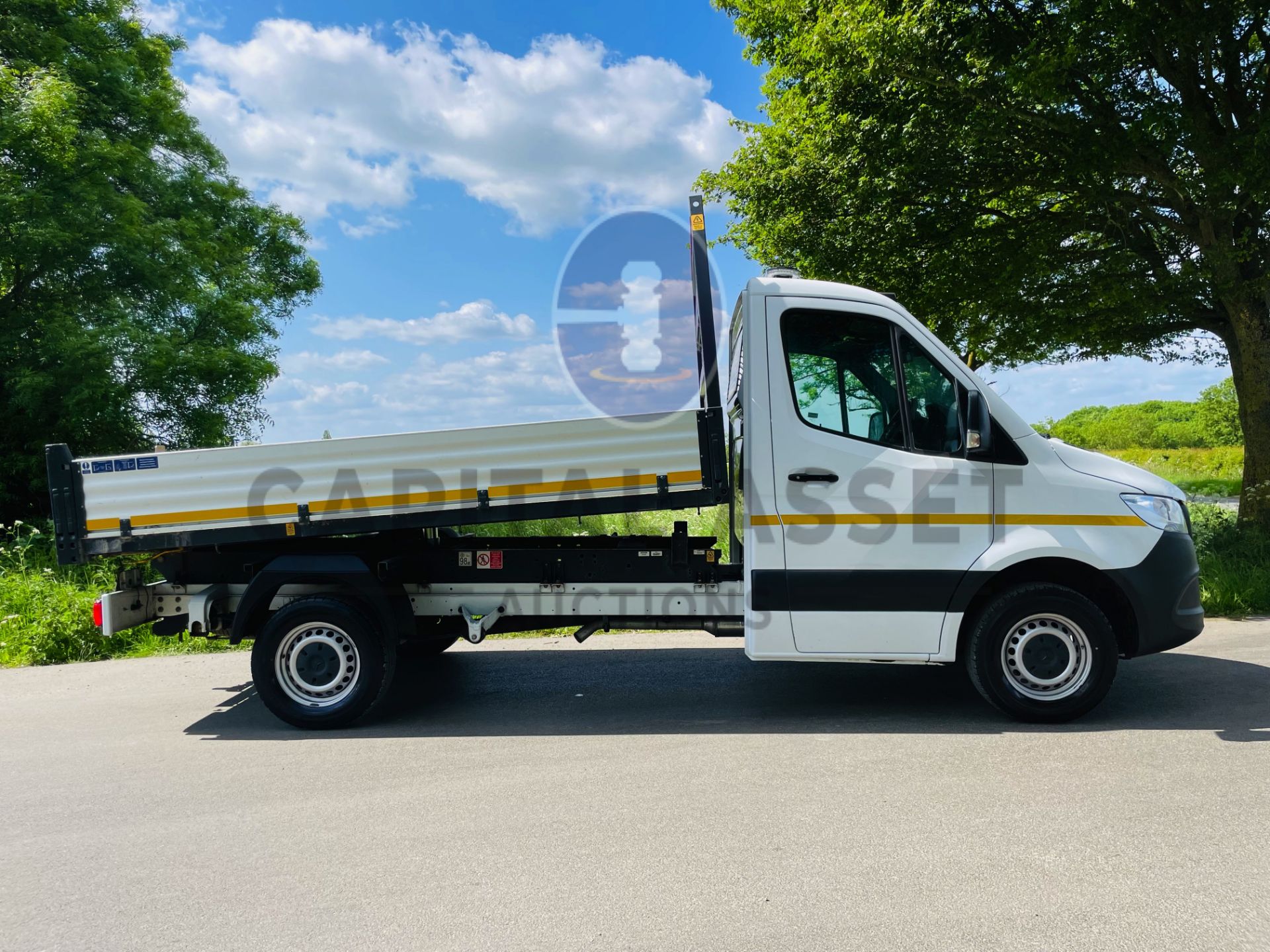 MERCEDES-BENZ SPRINTER 314 CDI *TIPPER TRUCK* (2020 - EURO 6) *3500 KG* (ONLY 22K MILES) *1 OWNER* - Image 13 of 22