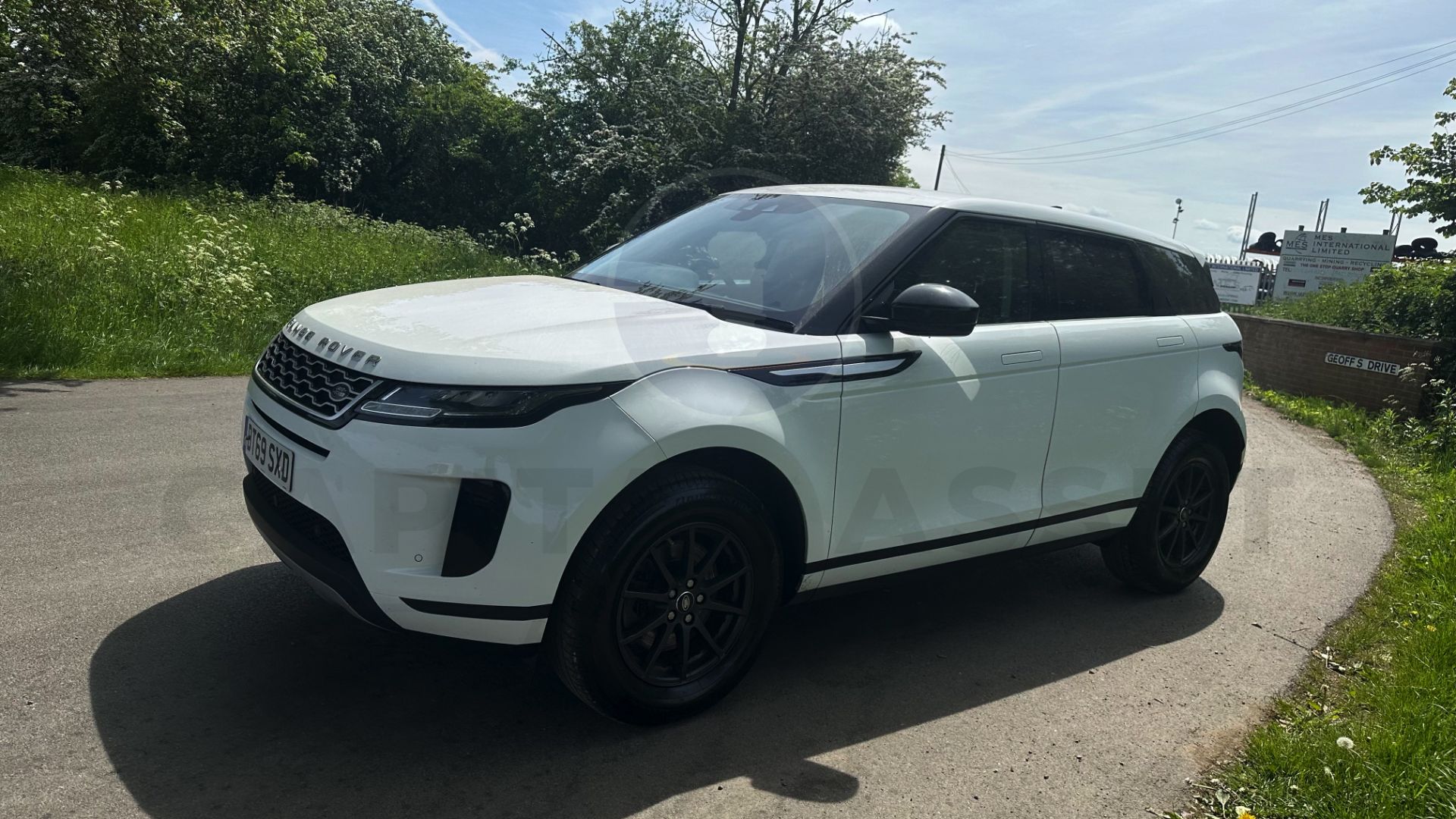 (ON SALE) RANGE ROVER EVOQUE (2020 - FACELIFT MODEL) 2.0 D150-AUTO STOP/START (1 OWNER) *GREAT SPEC* - Image 6 of 43