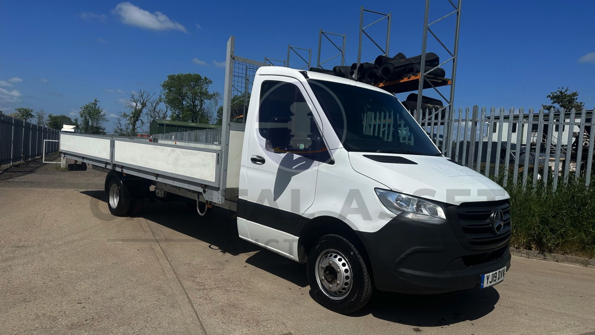 (On Sale) MERCEDES-BENZ SPRINTER 516 CDI *XLWB - 20 FT ALLOY DROPSIDE TRUCK* (2019-EURO 6) *3500 KG* - Image 3 of 37