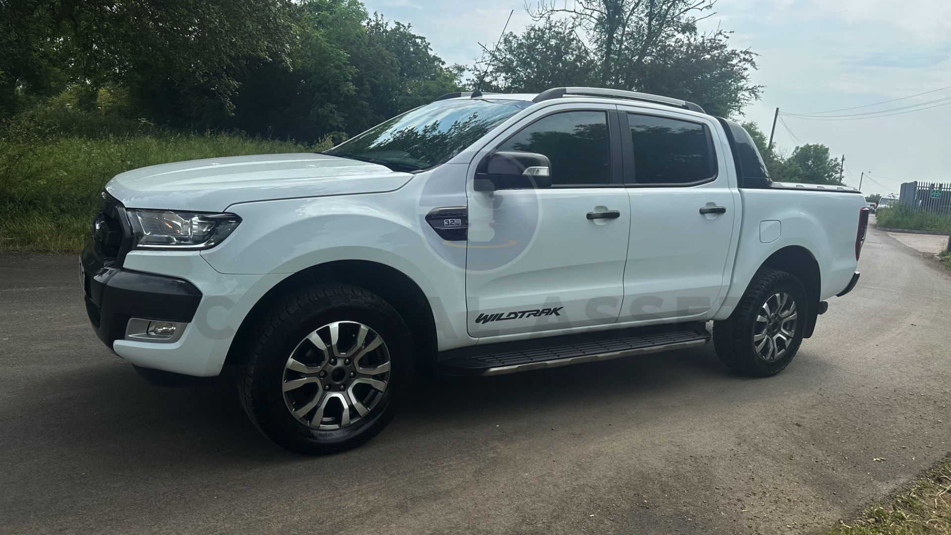 (ON SALE) FORD RANGER *WILDTRAK* DOUBLE CAB PICK-UP (2019 - EURO 6) 3.2 TDCI - AUTOMATIC (1 OWNER) - Image 7 of 50