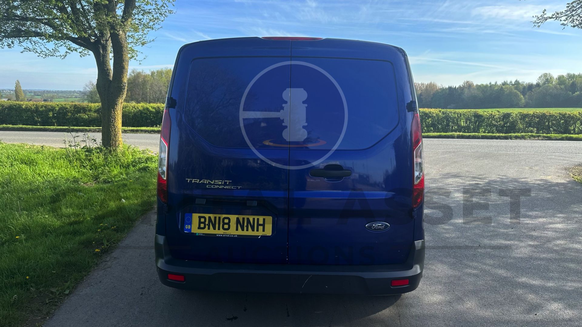 (On Sale) FORD TRANSIT CONNECT *TREND EDITION* PANEL VAN (2018 -EURO 6) 1.5 TDCI *AIR CON* (1 OWNER) - Image 11 of 38