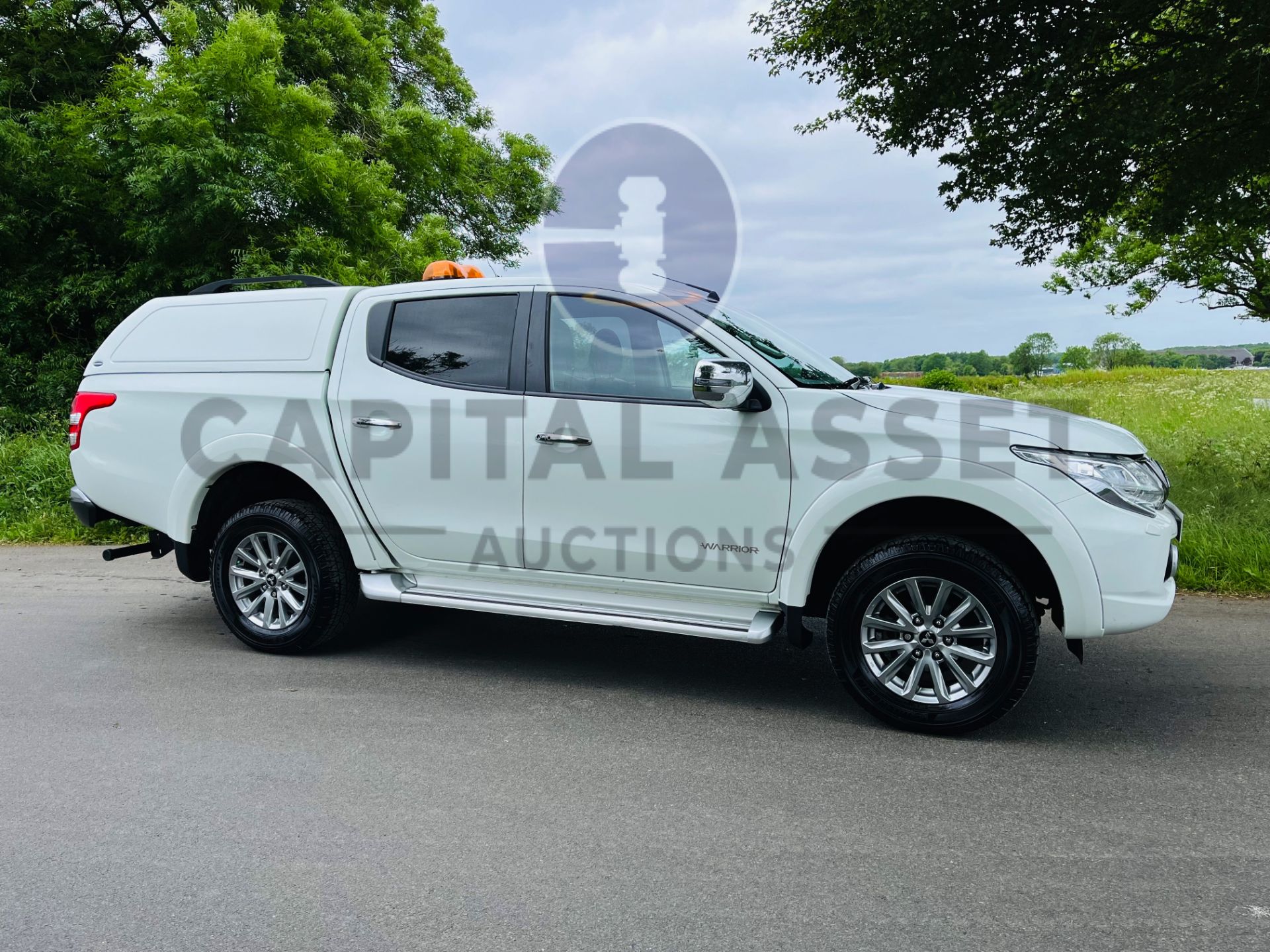 MITSUBISHI L200 "WARRIOR" 2.4DI-D AUTO D/C PICK UP (19 REG) 1 OWNER - LEATHER-EURO 6-NAV-REAR CAMERA