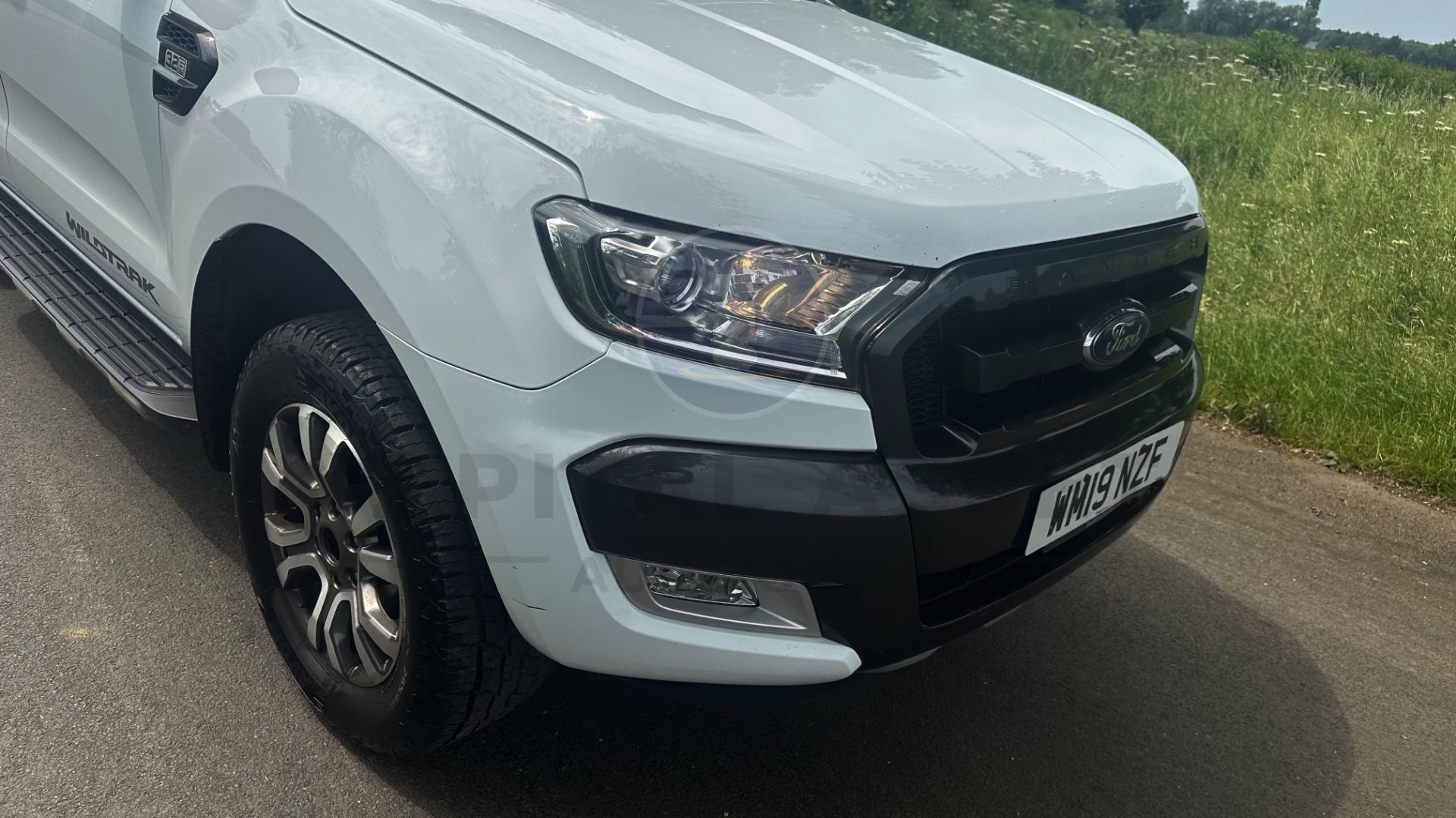 (ON SALE) FORD RANGER *WILDTRAK* DOUBLE CAB PICK-UP (2019 - EURO 6) 3.2 TDCI - AUTOMATIC (1 OWNER) - Image 16 of 50