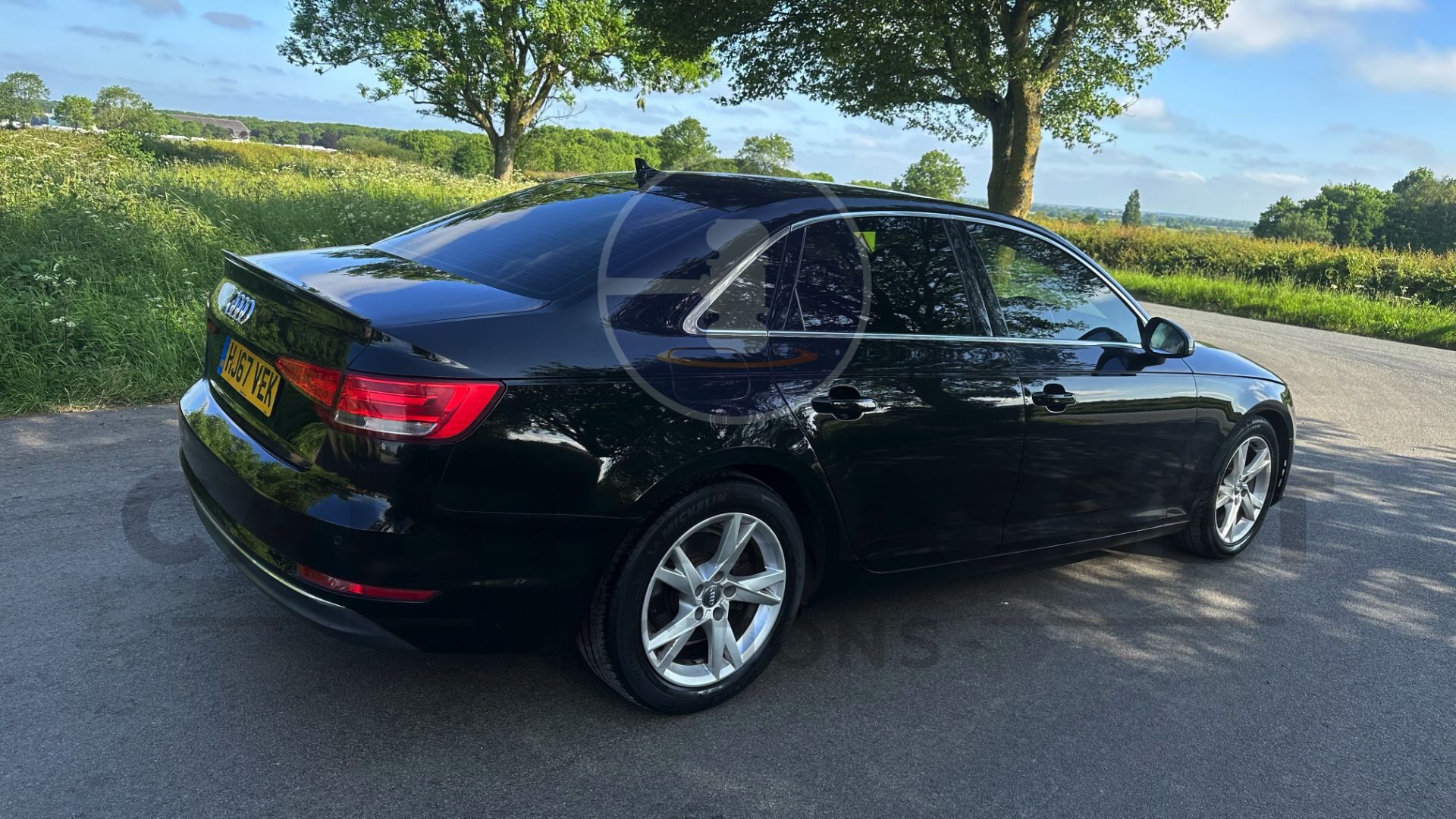 (On Sale) AUDI A4 *SE ULTRA* 4 DOOR SALOON (67 REG - EURO 6) 2.0 TDI - 150 BHP - AUTO STOP/START - Image 13 of 53